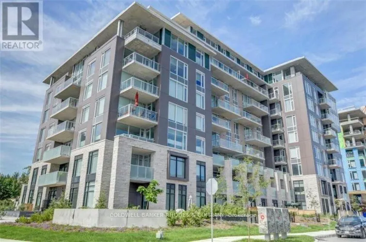 530 DE MAZENOD Avenue, #512