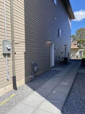 66C Battle Street