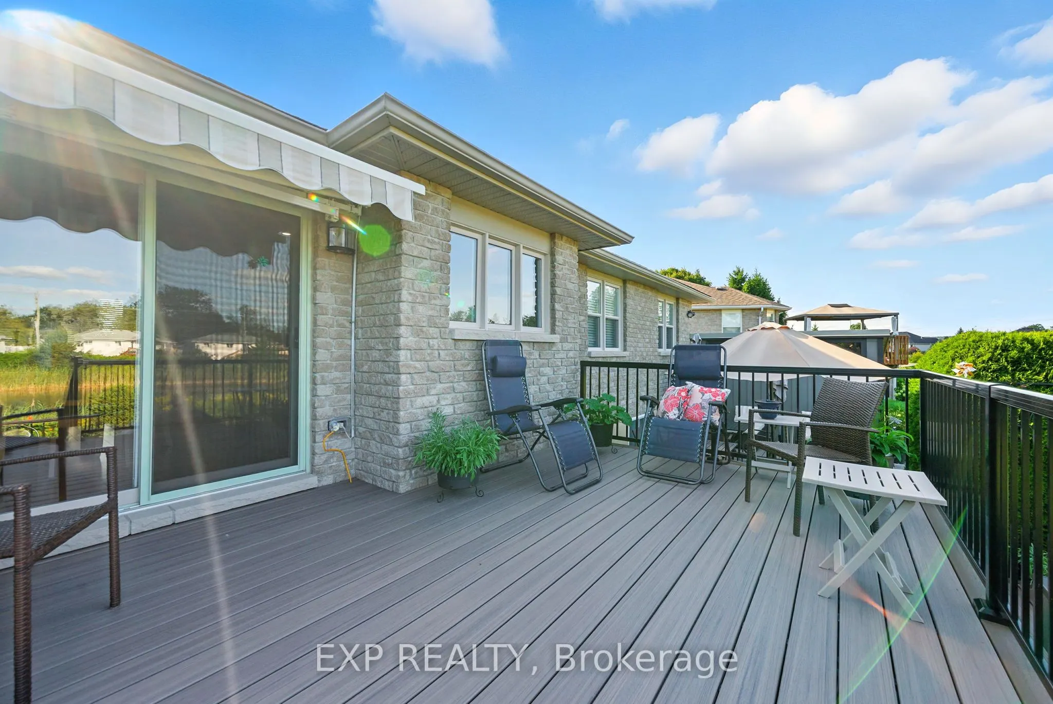 6 Cove Court
