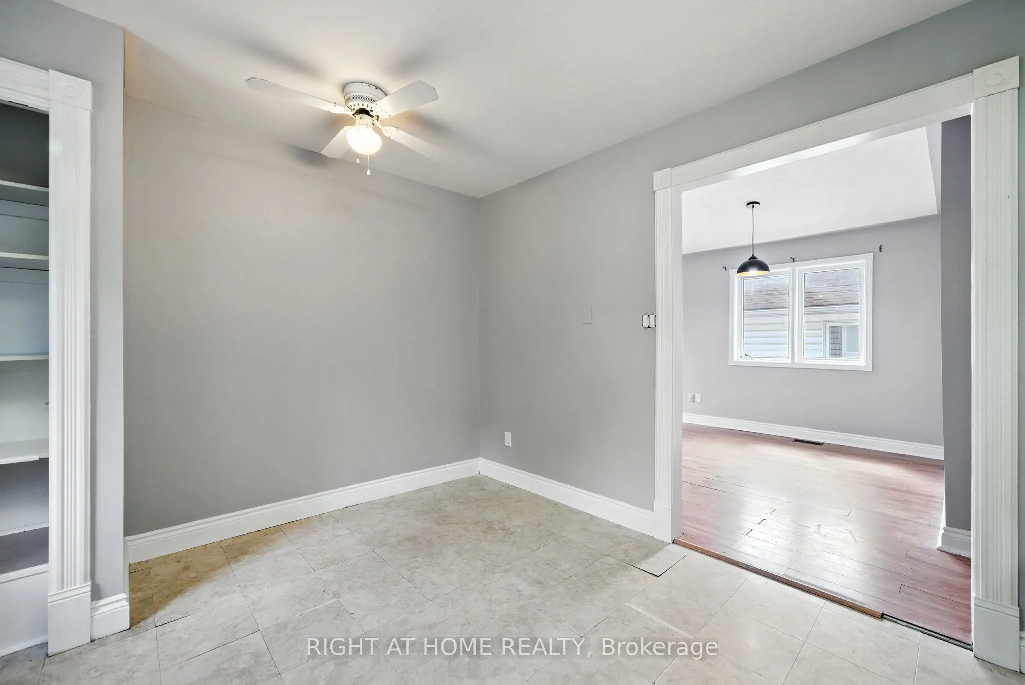 1045 High Street