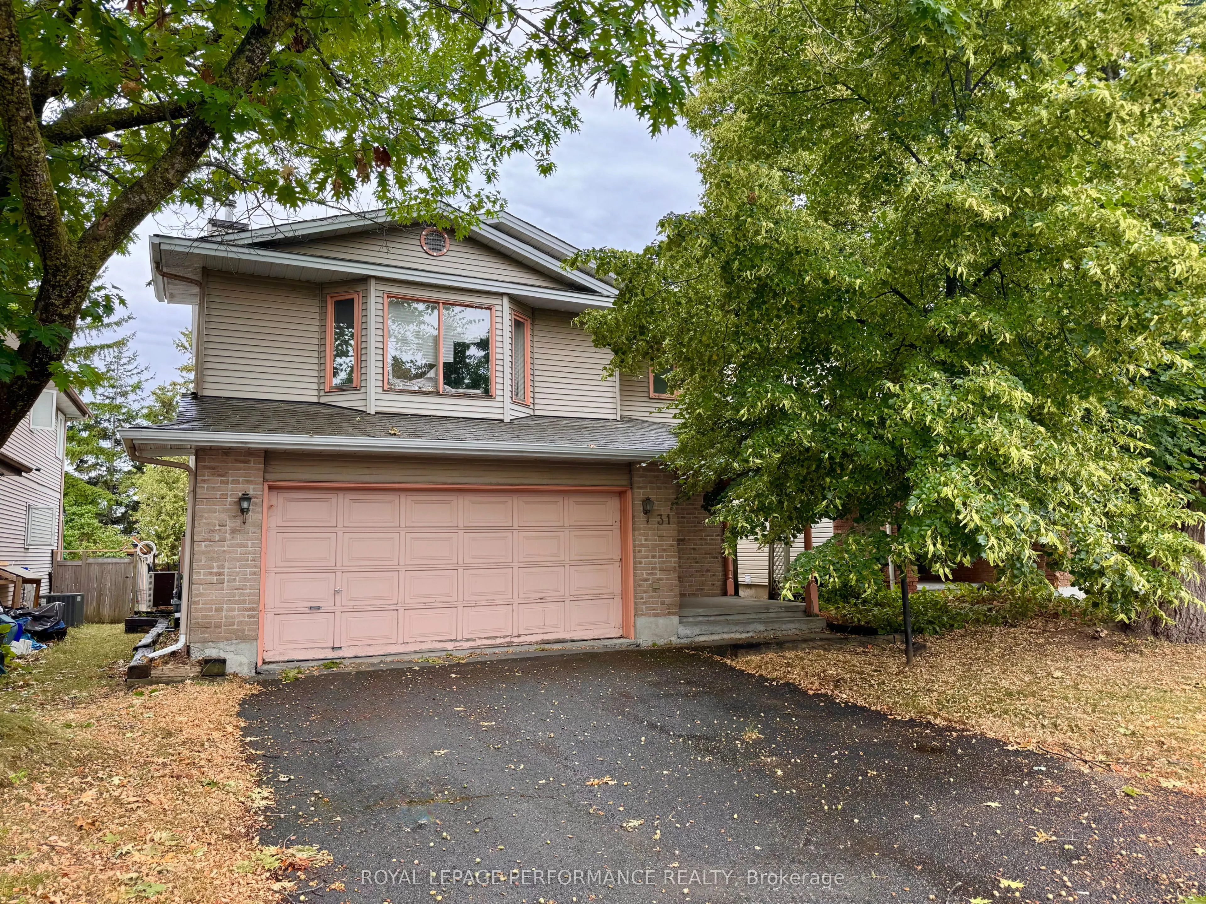 31 Willow Glen Drive