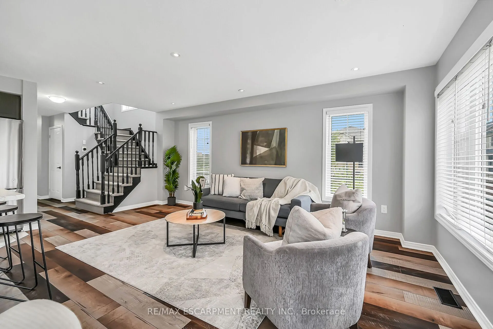 143 Thompson Road