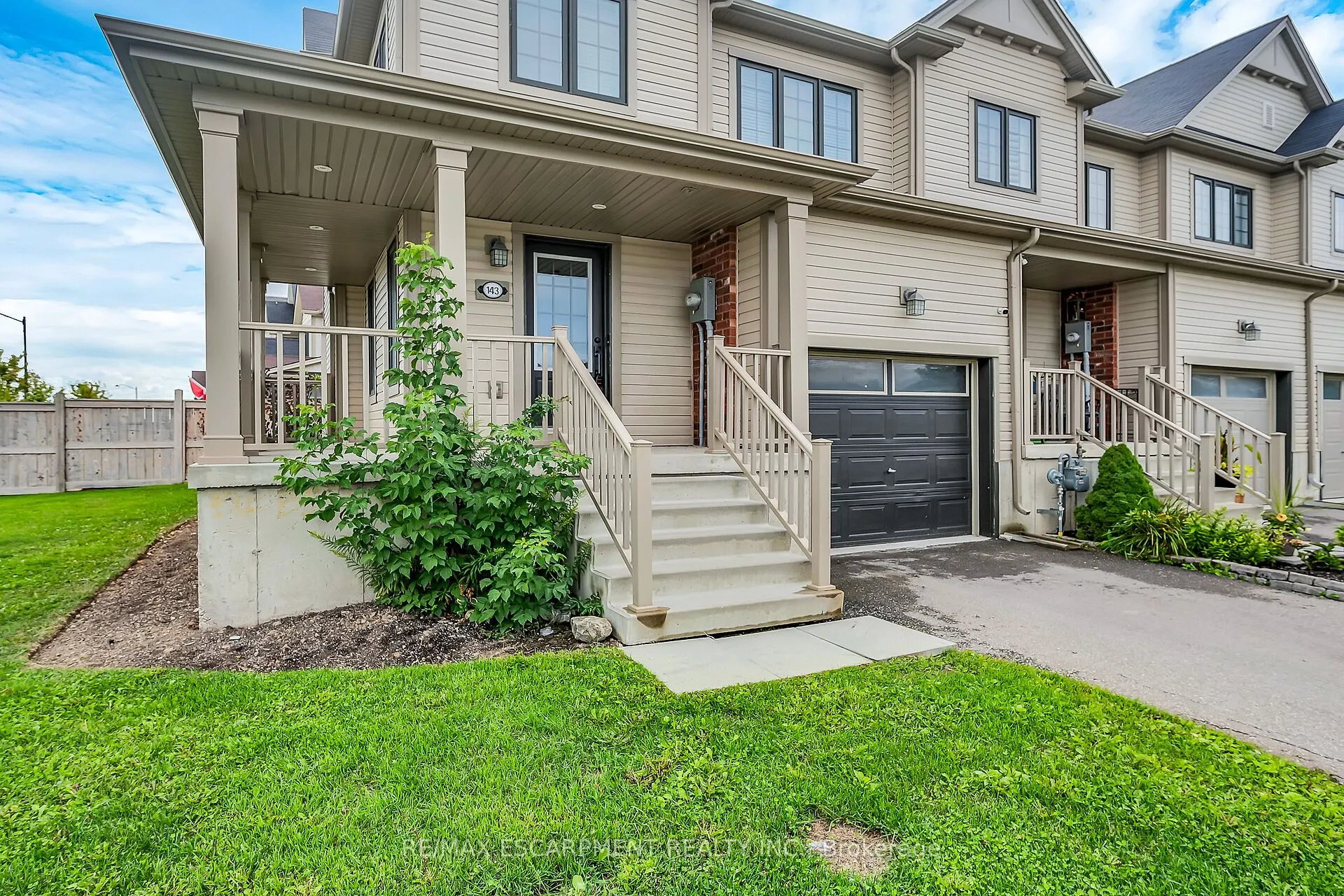 143 Thompson Road