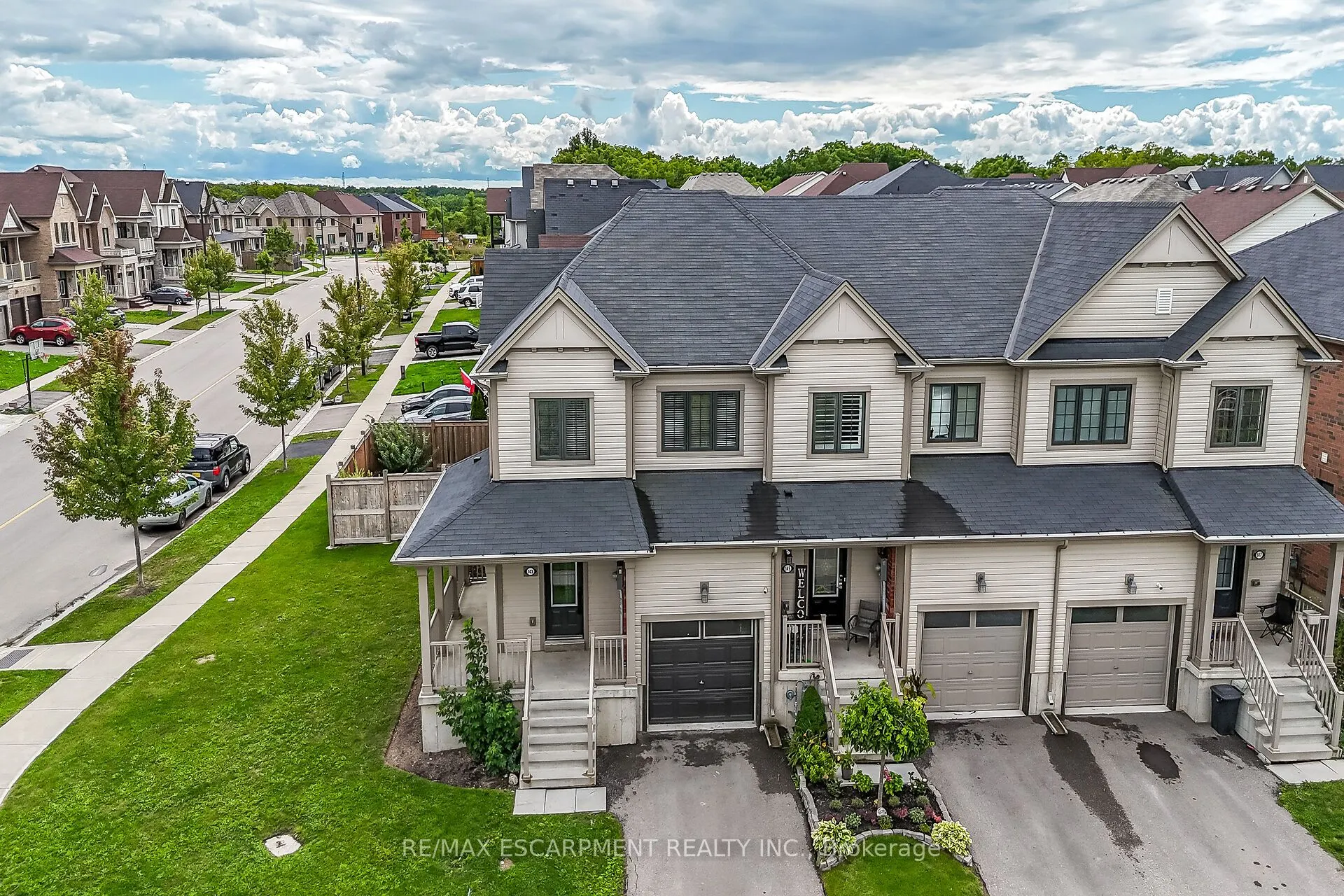 143 Thompson Road