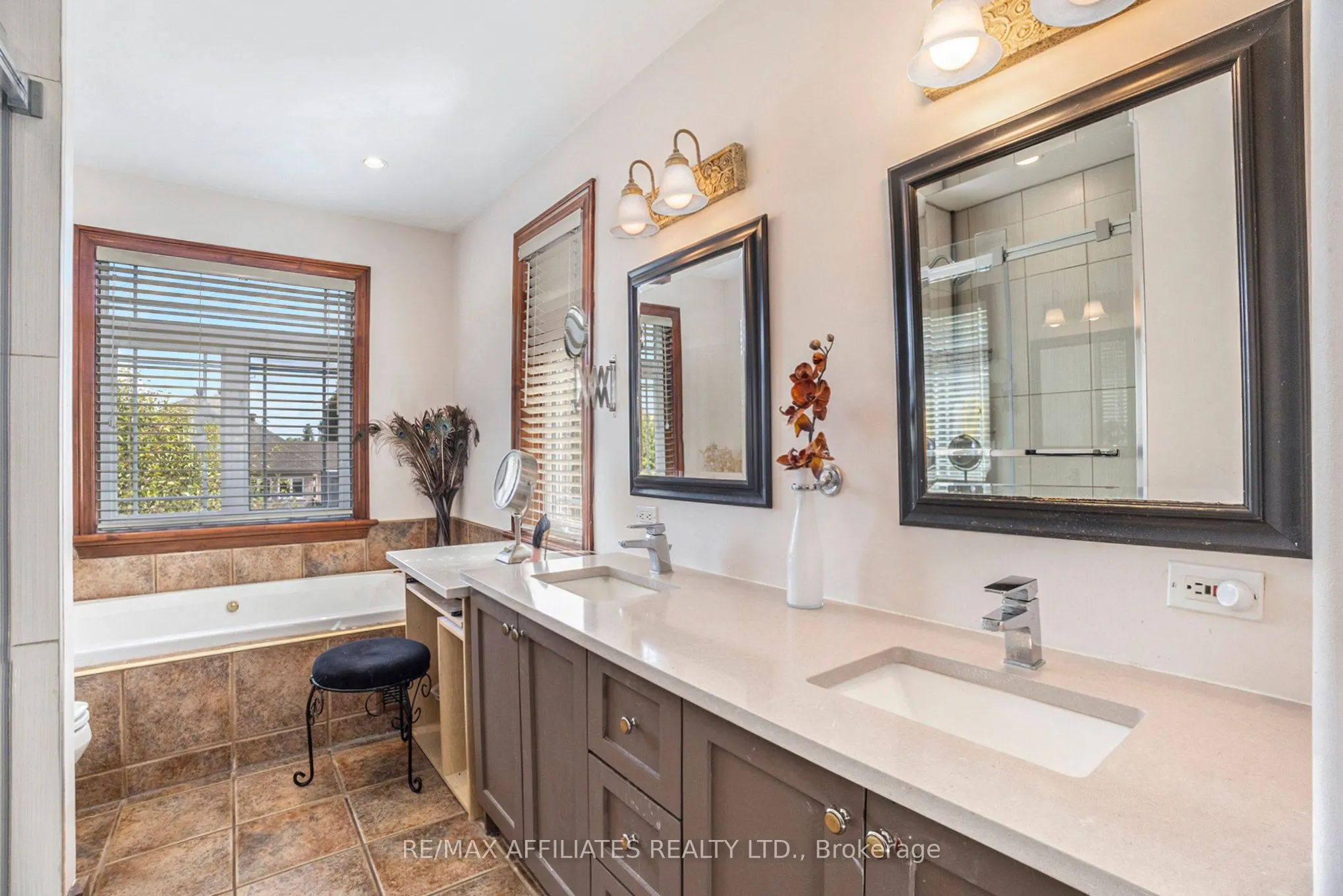 776 Levesque Crescent