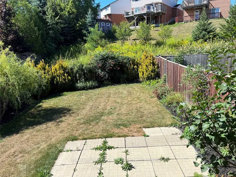 305 BRIARMEADOW Drive, #9
