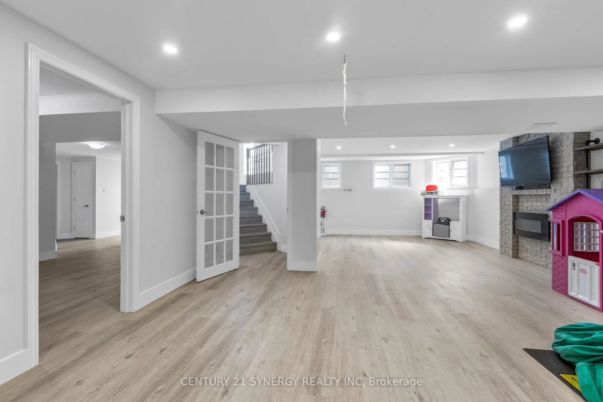 6709 Stanmore Street