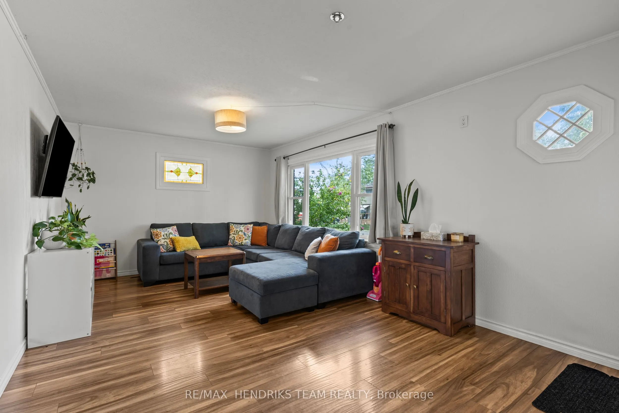 40 Alexandra Boulevard