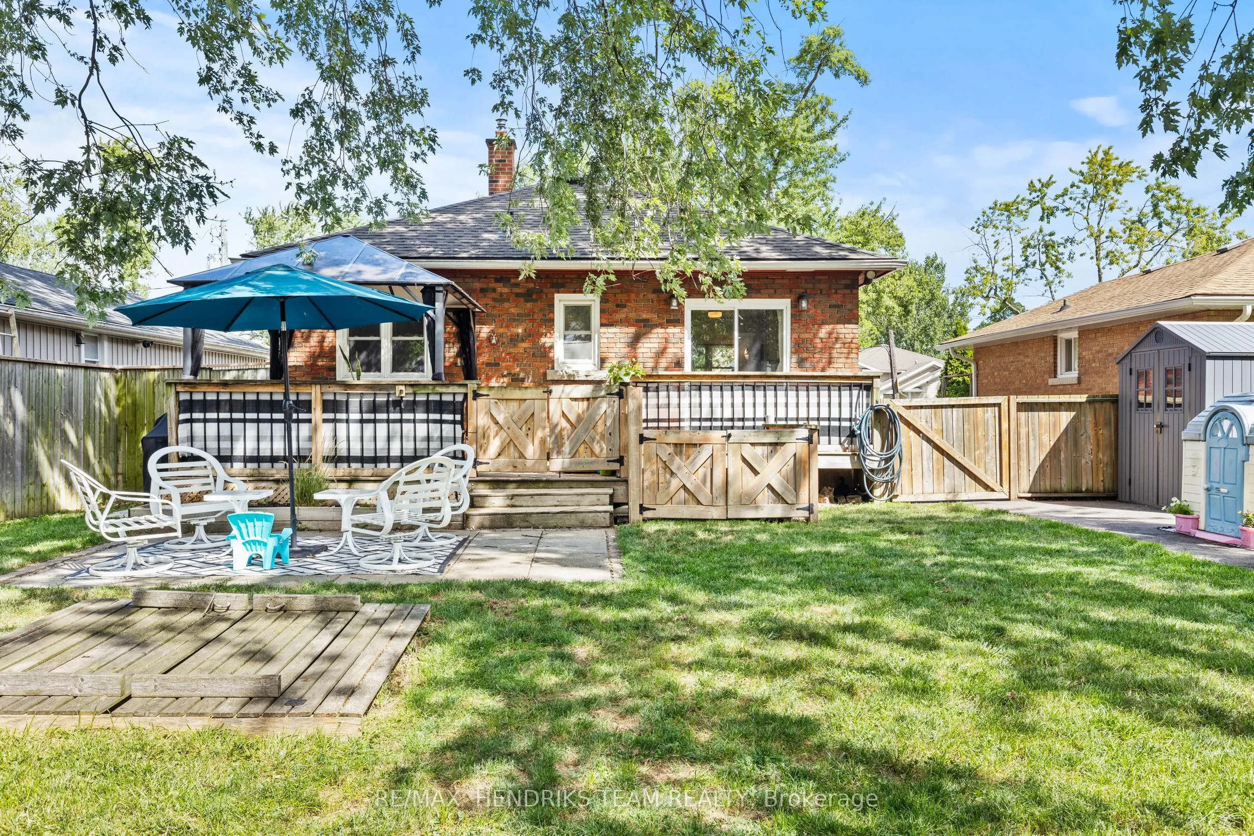 40 Alexandra Boulevard