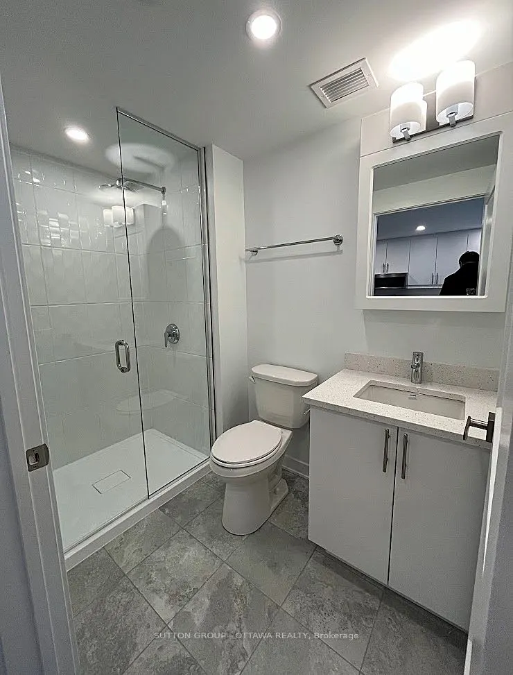 340 Queen Street, #1001