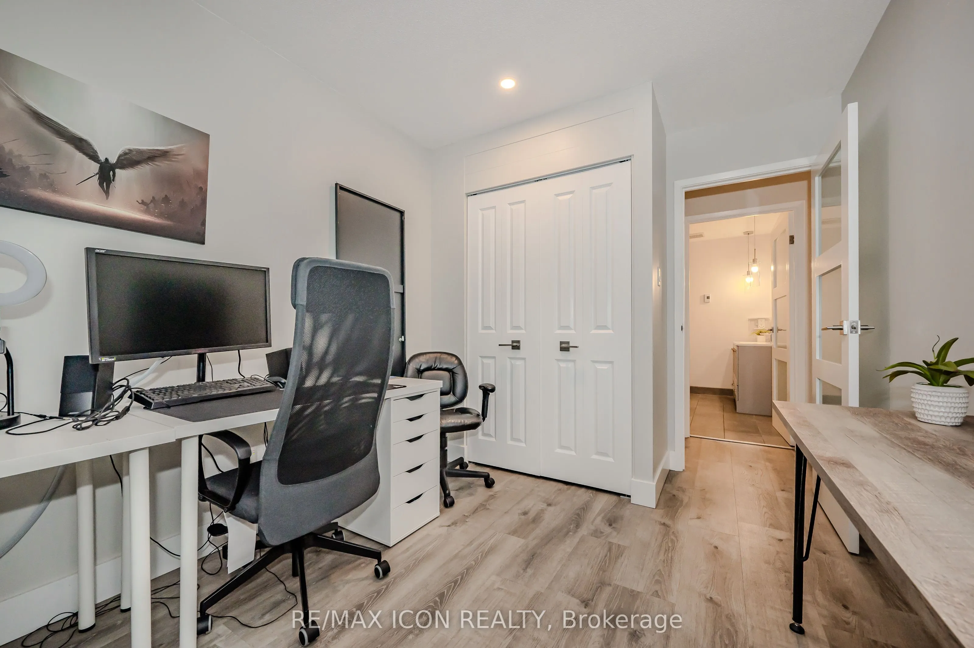 337 Kingswood Drive, #12