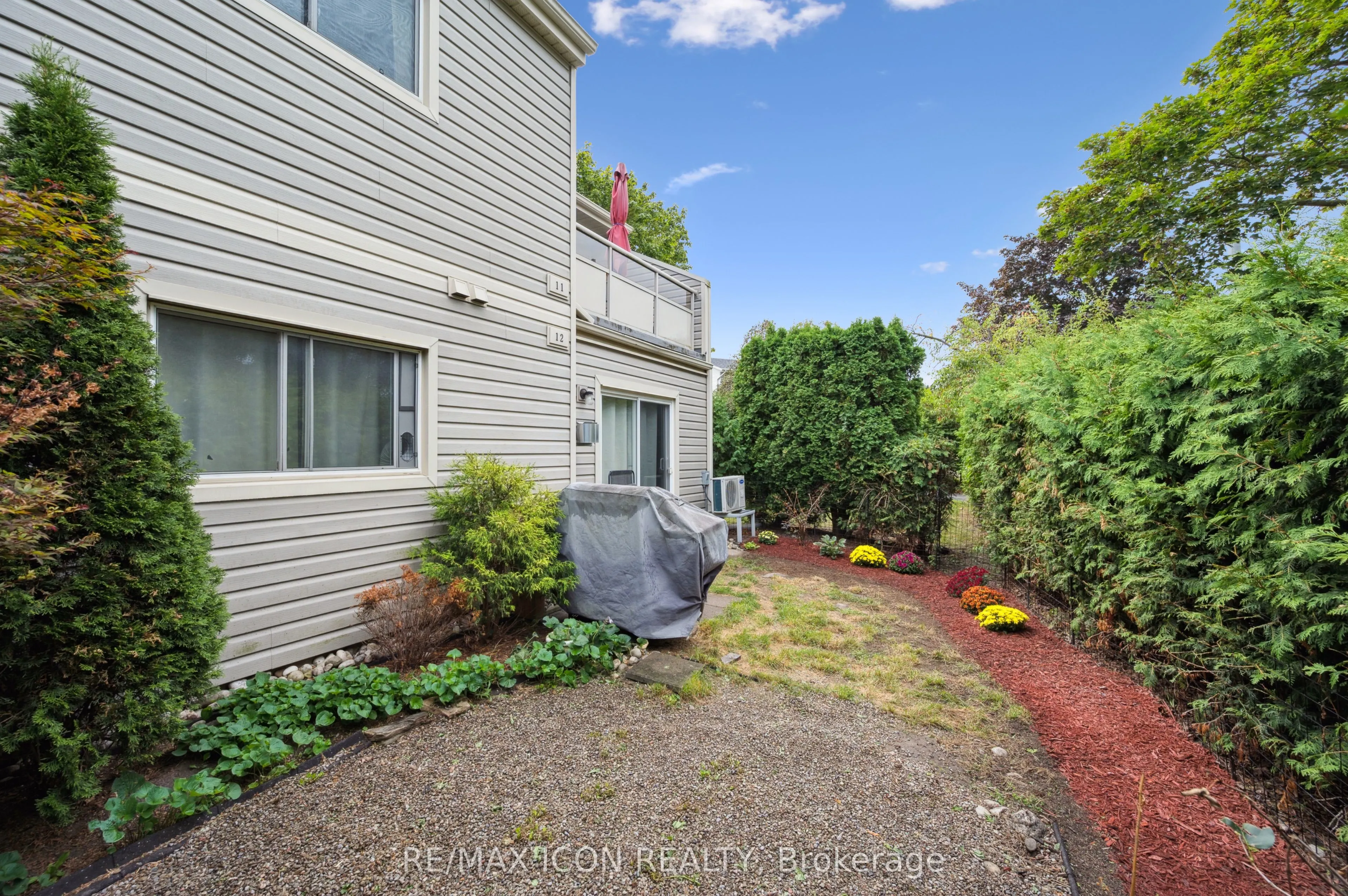 337 Kingswood Drive, #12