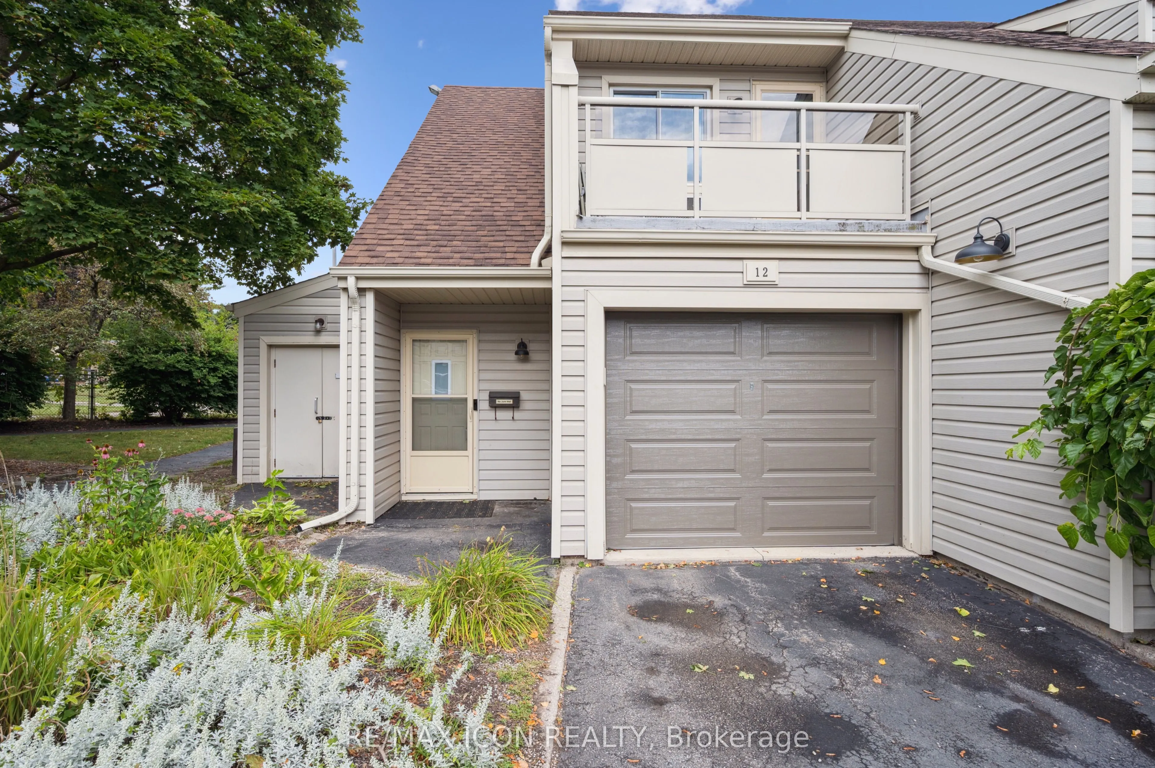 337 Kingswood Drive, #12