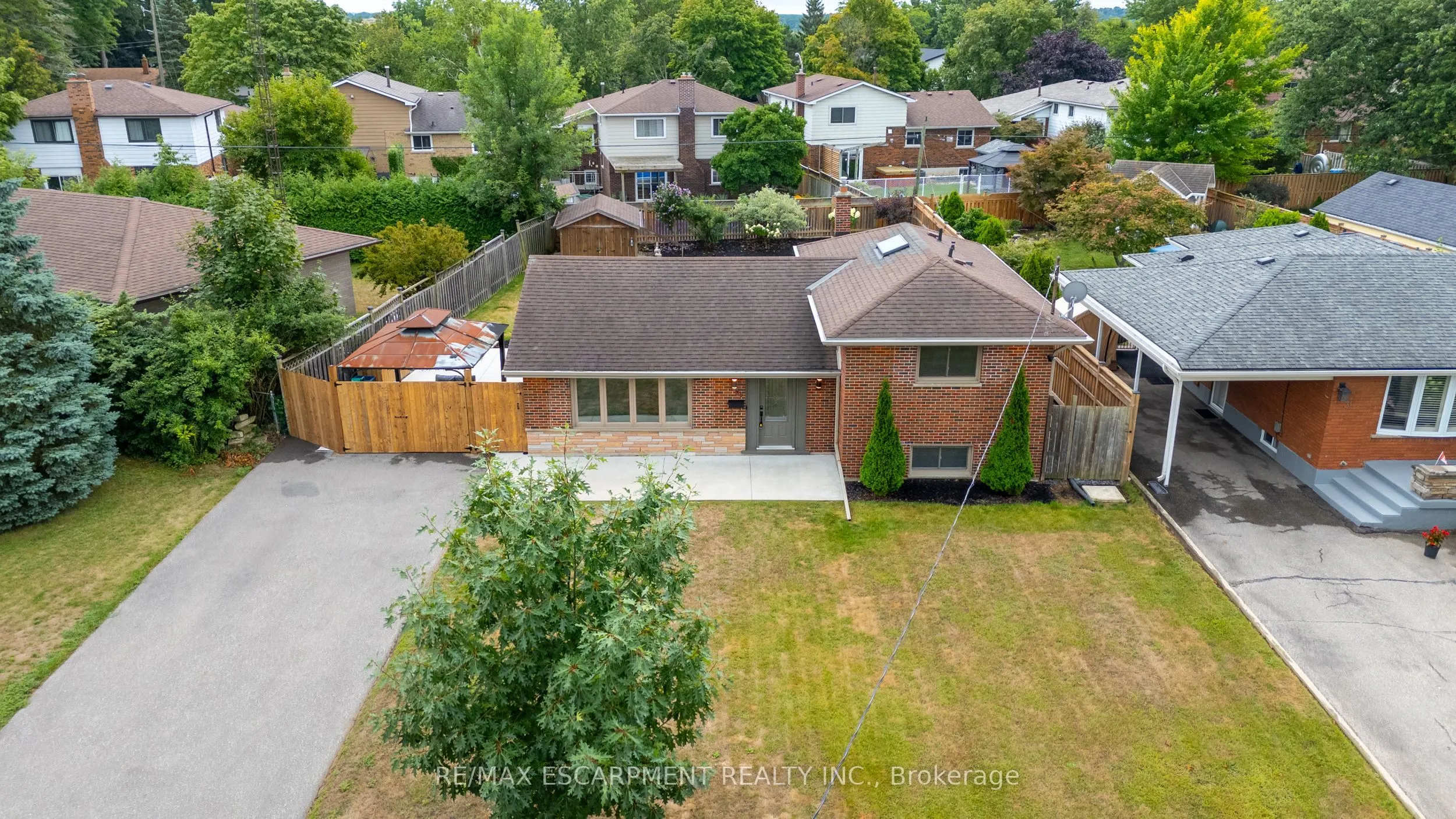 35 Hickery Place