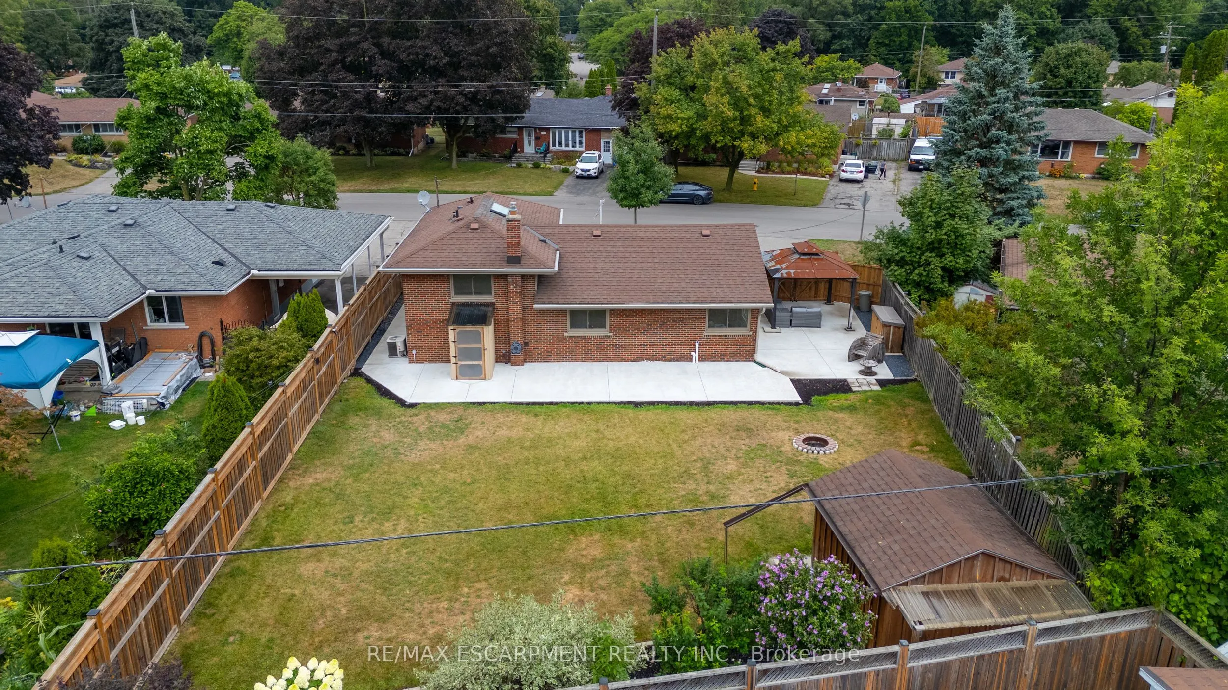 35 Hickery Place