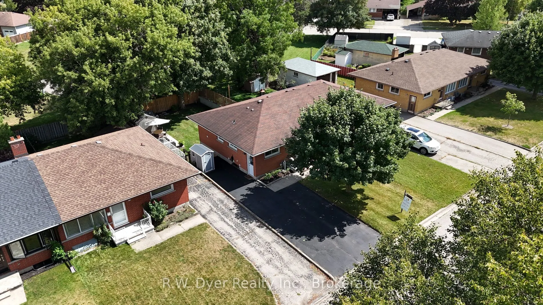 49 Lauris Avenue