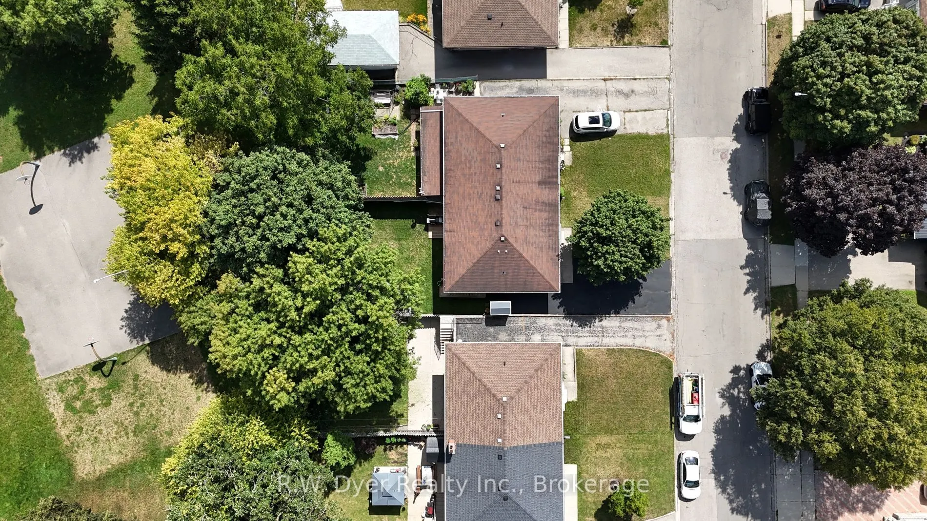 49 Lauris Avenue