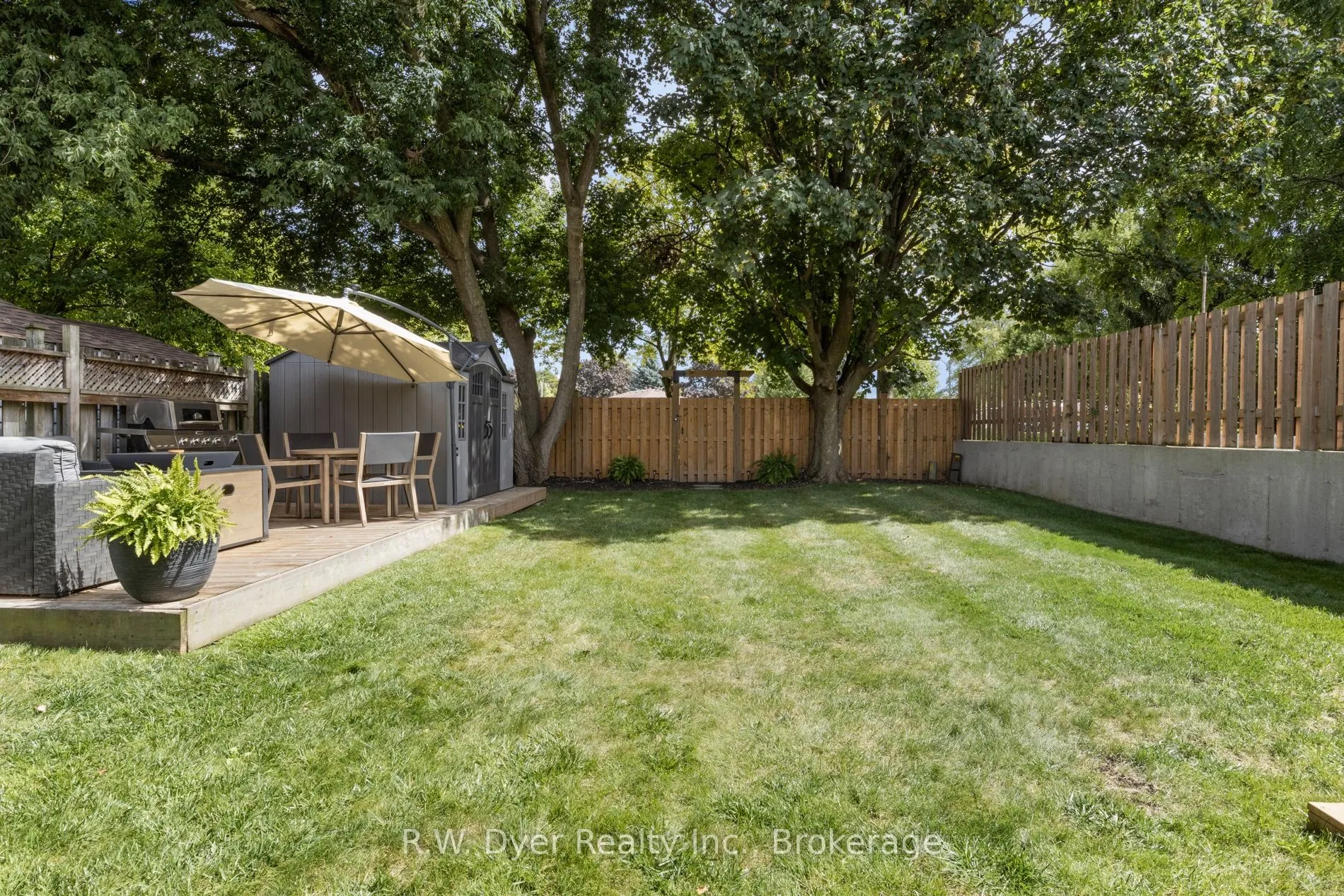 49 Lauris Avenue
