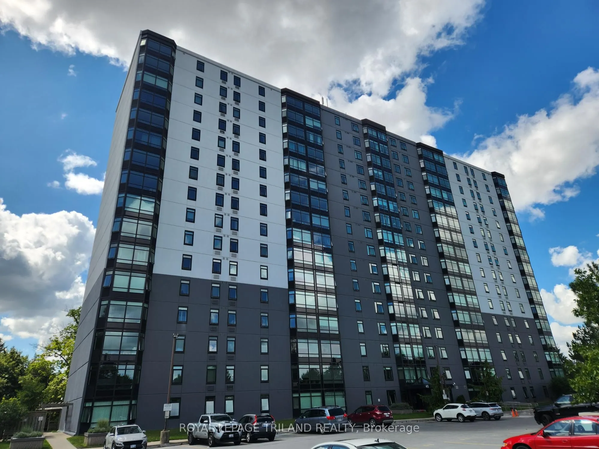 45 Pond Mills Road, #415