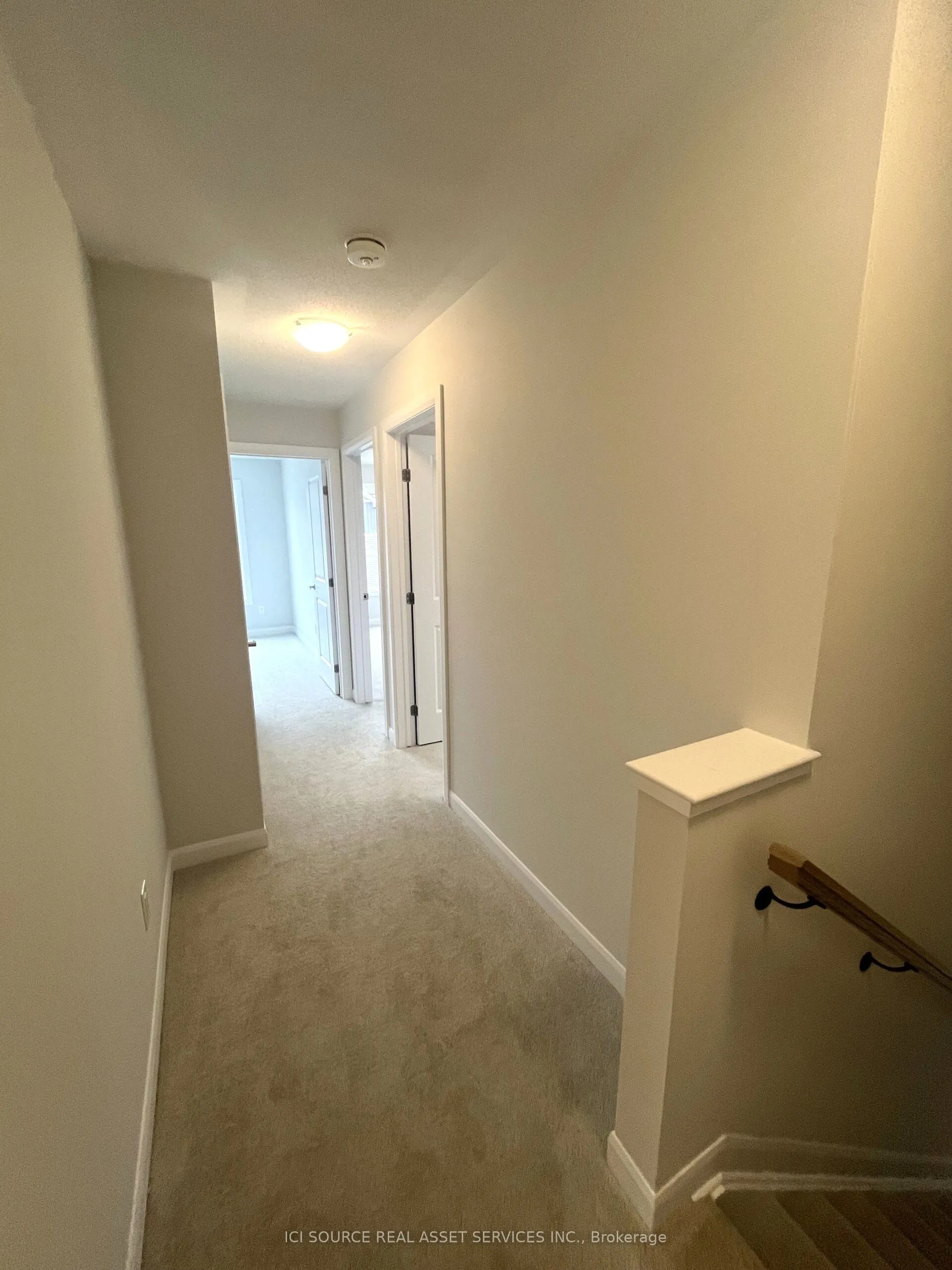 418 Silverberry Private