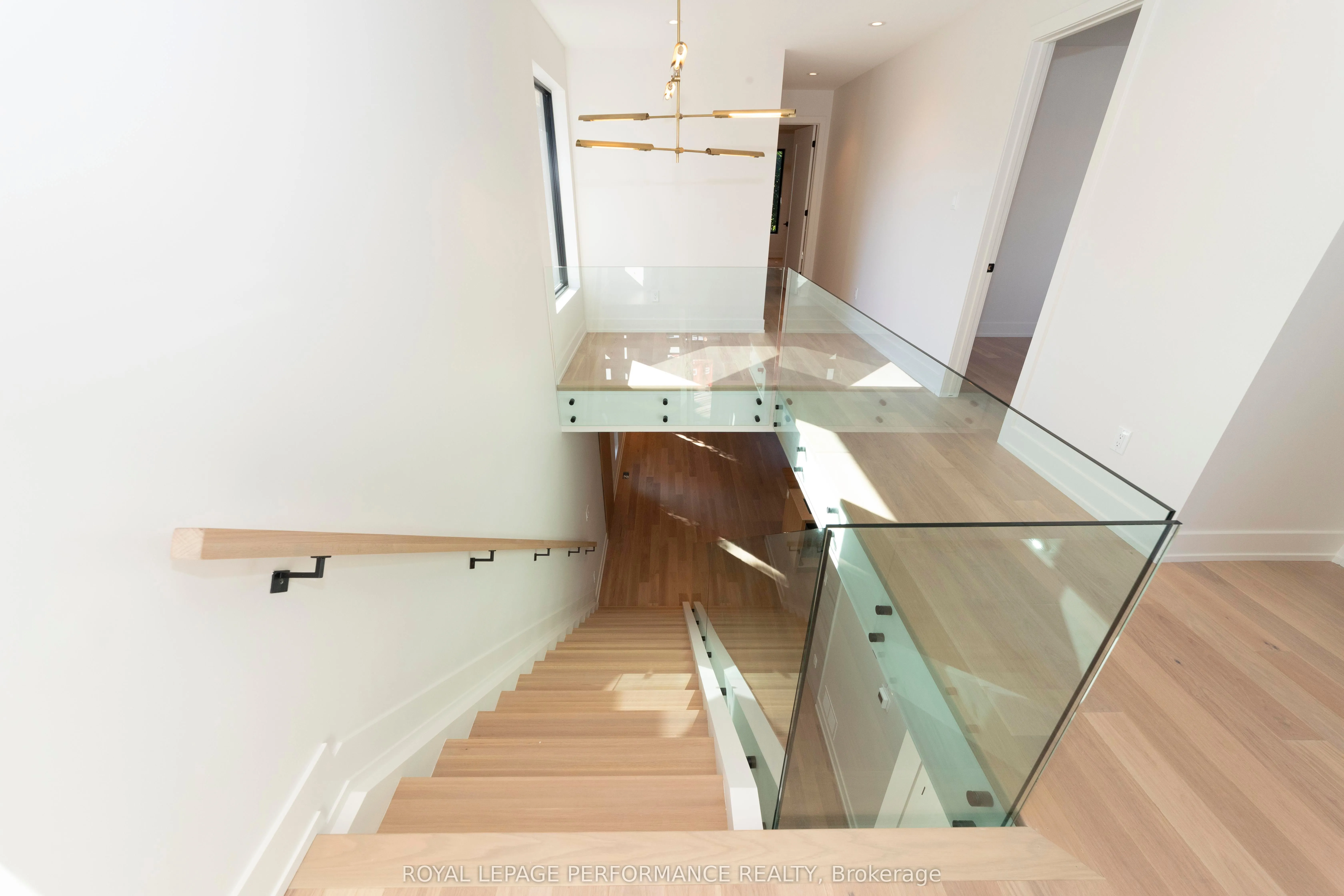 304 Selby Avenue