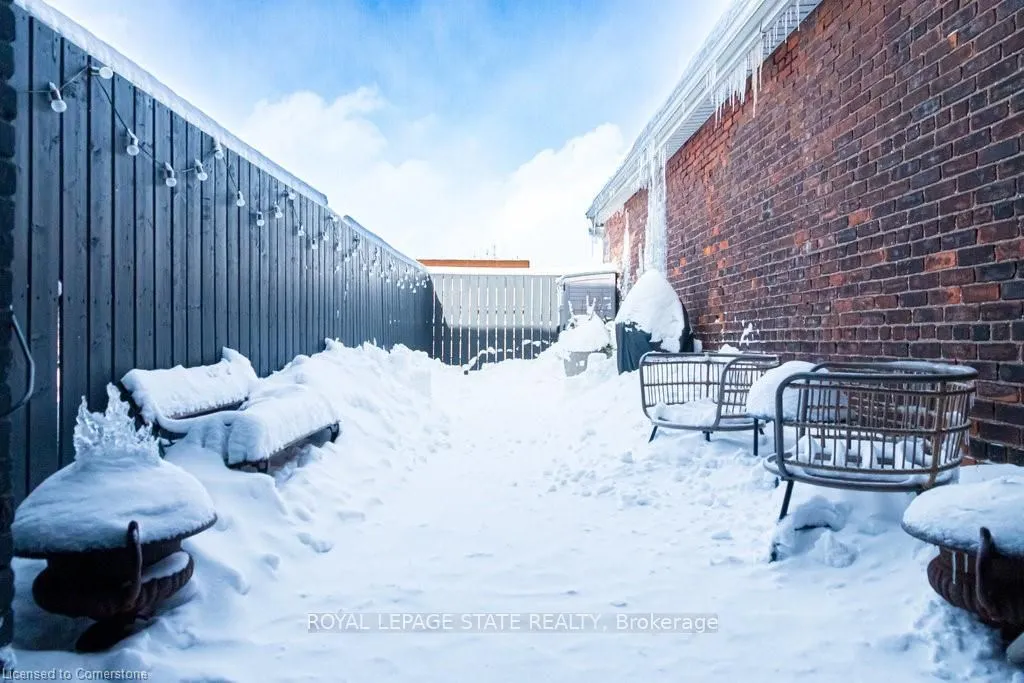 203 King Street E