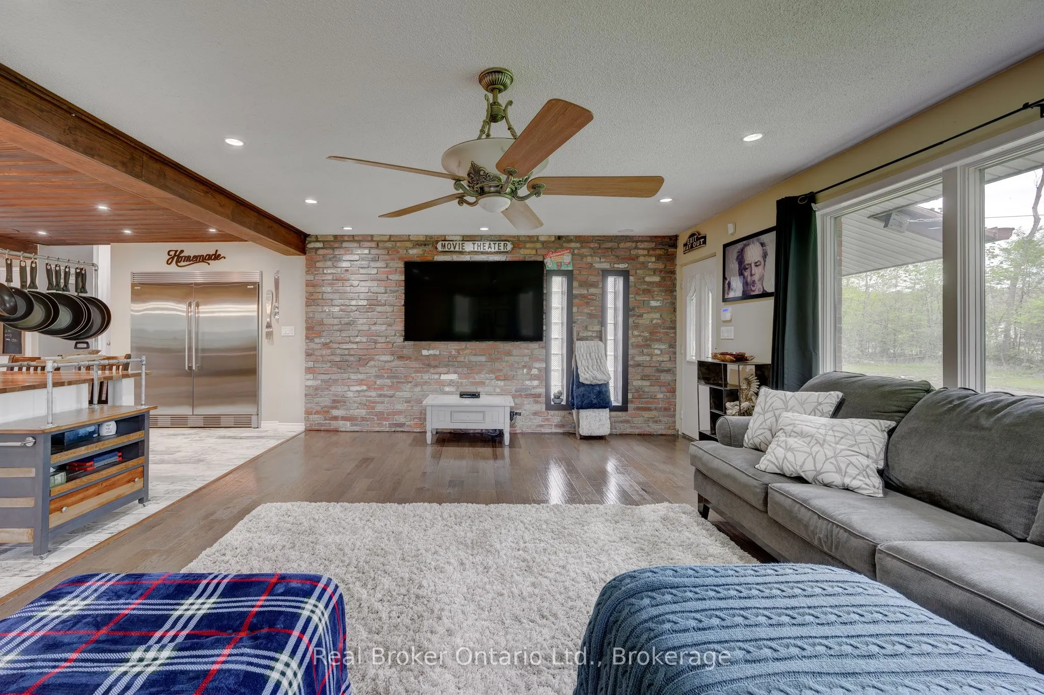 2859 Dominion Road