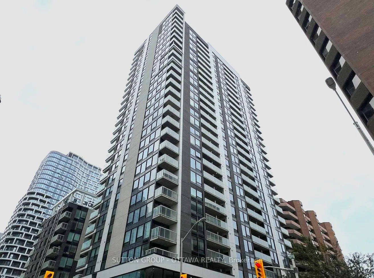 340 Queen Street, #1001