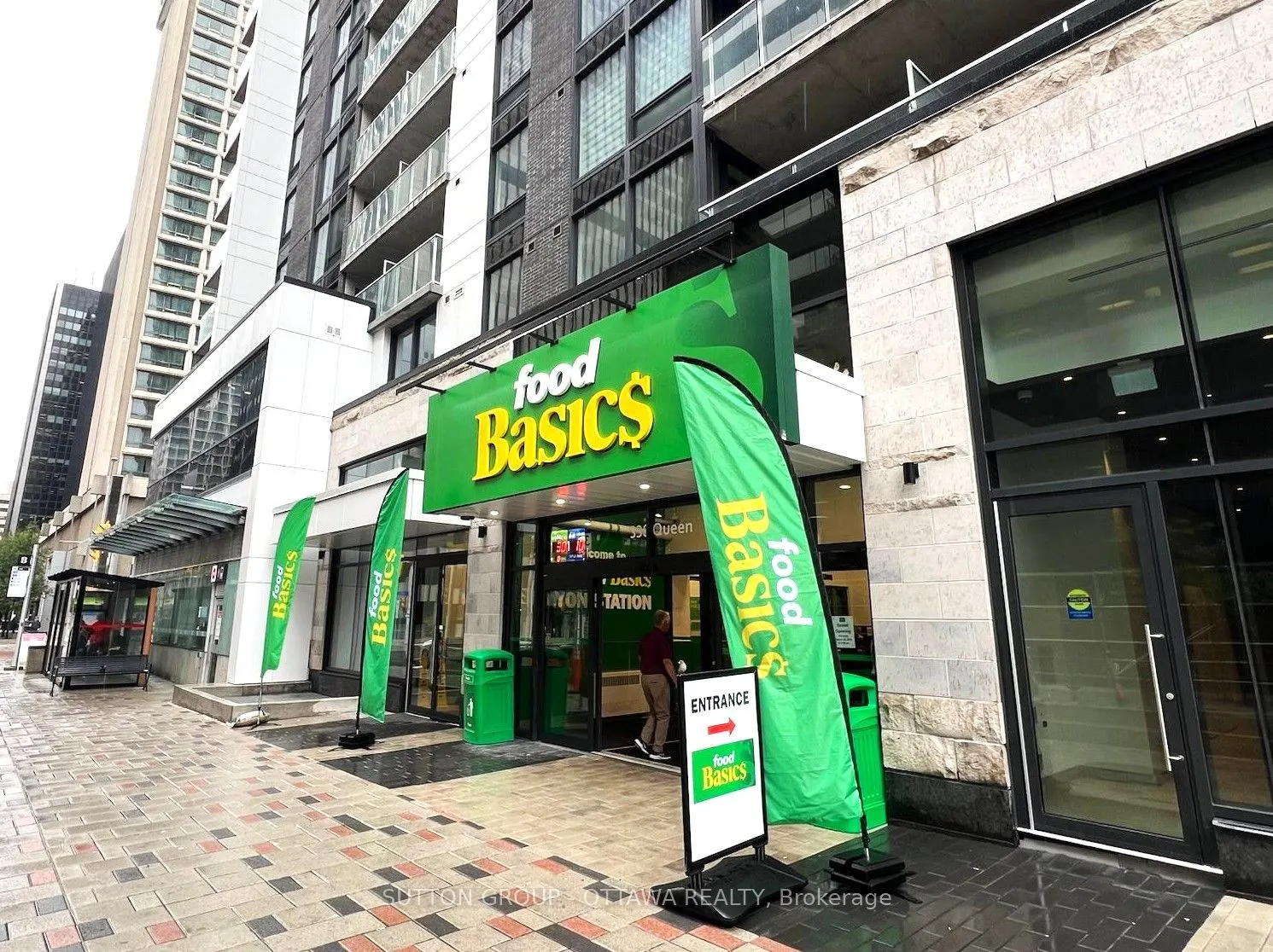 340 Queen Street, #1001