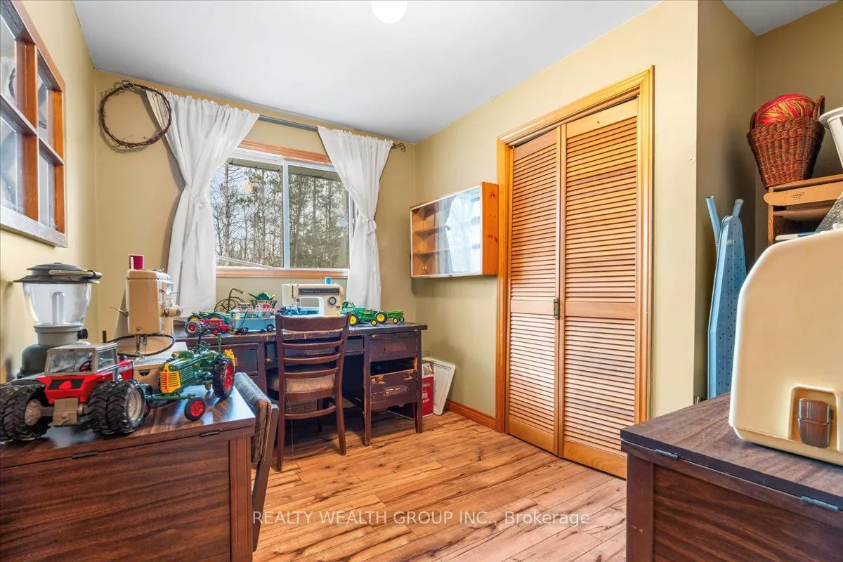72 Halloway Road