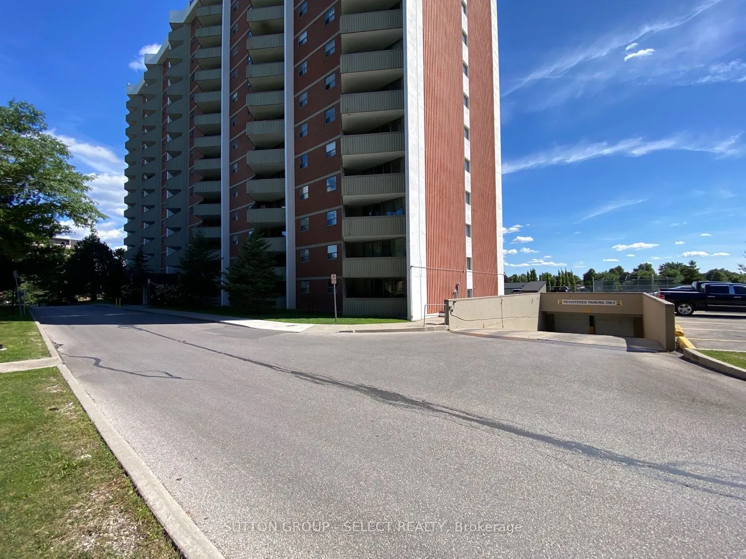 1105 Jalna Boulevard, #804