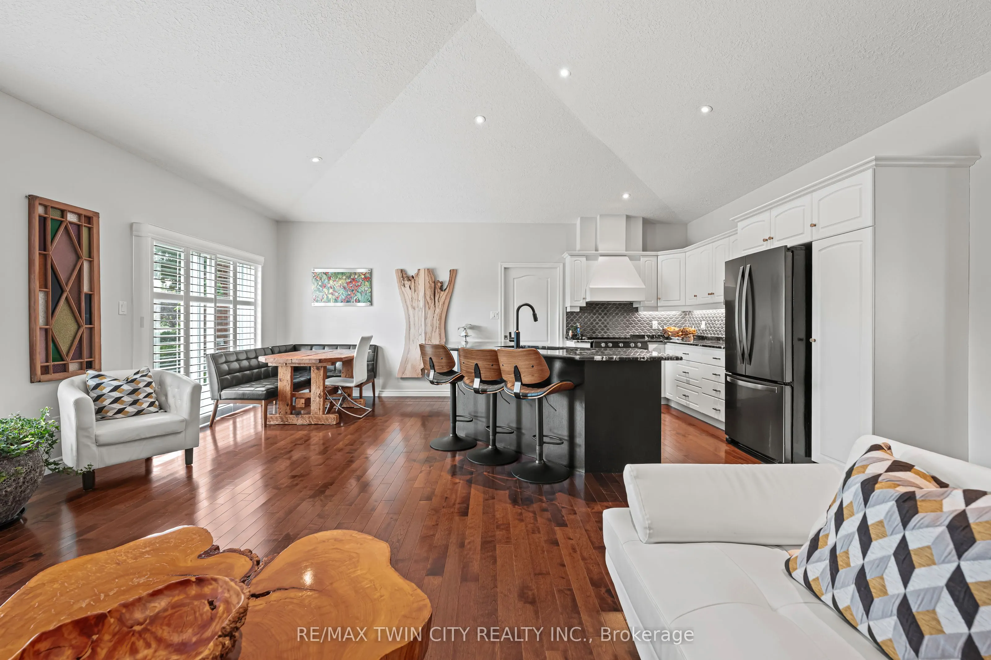 152 Devonshire Drive