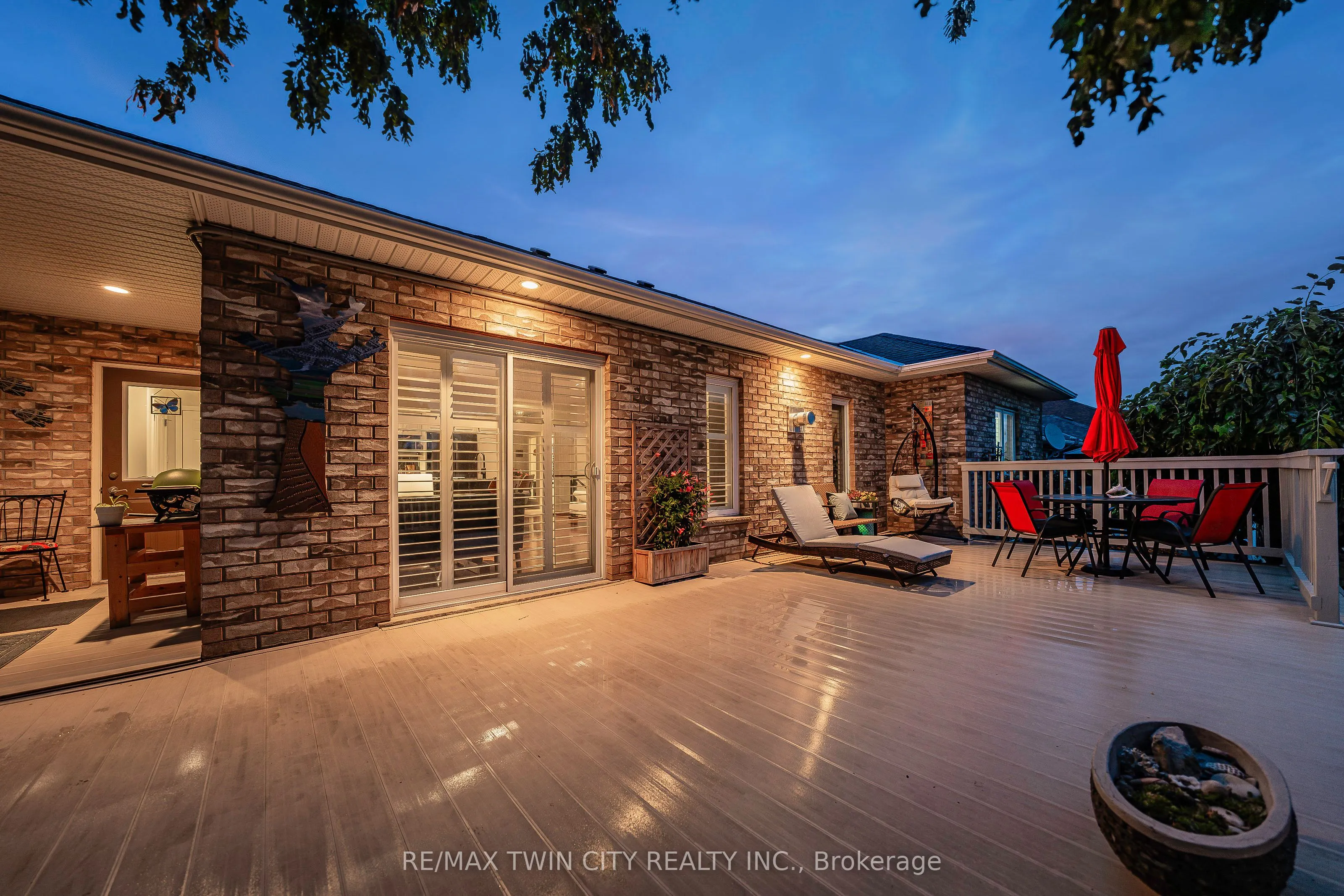 152 Devonshire Drive