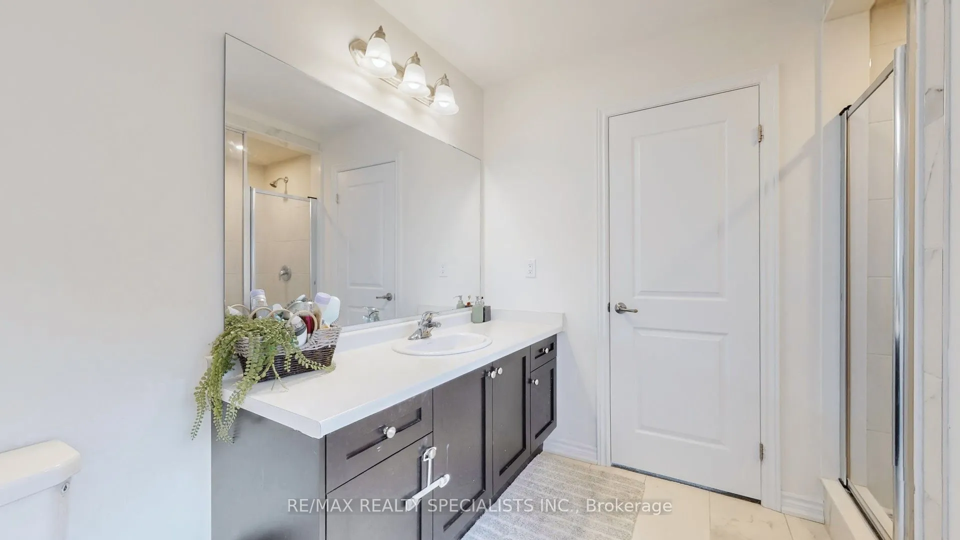 44 Stauffer Road