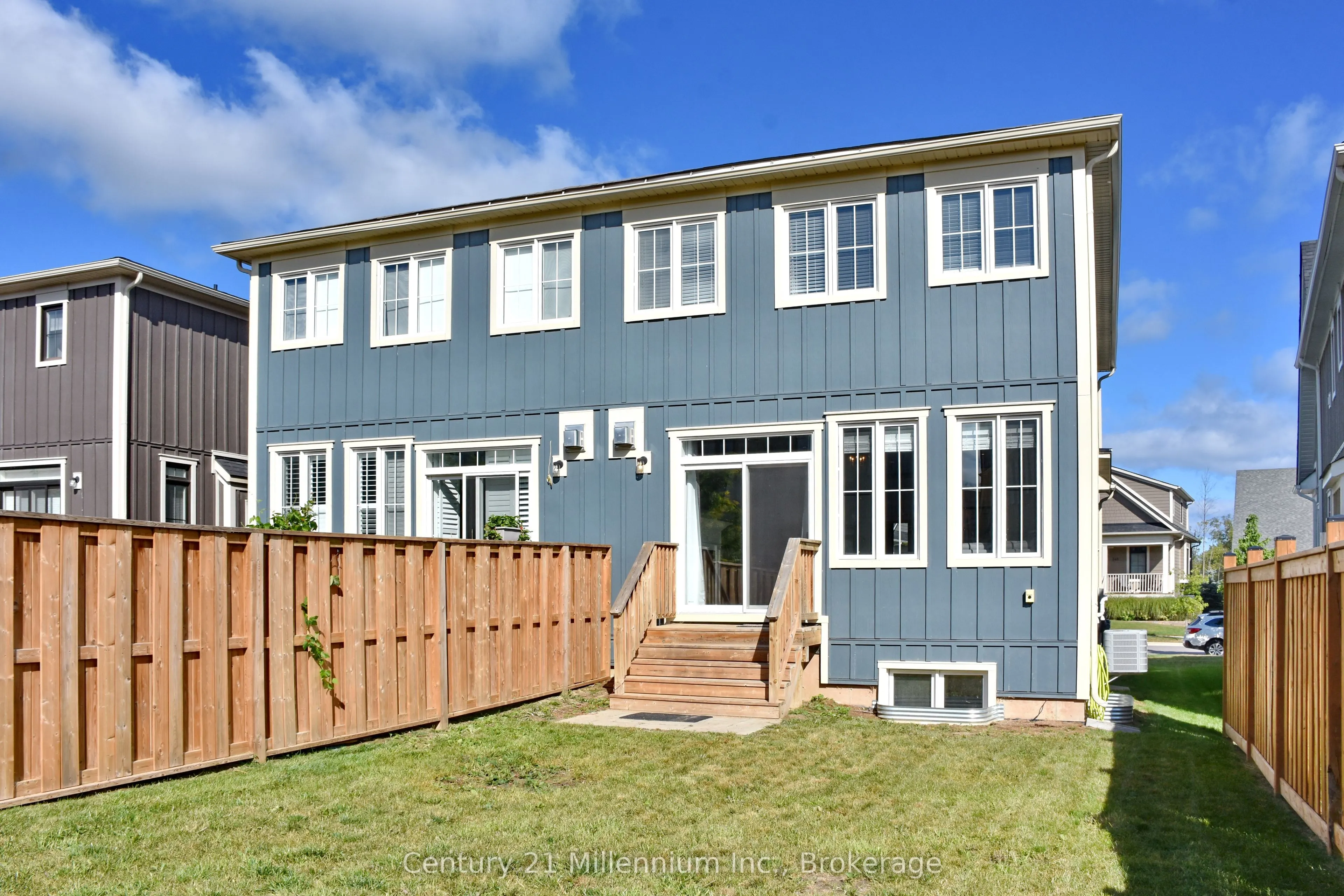 349 YELLOW BIRCH Crescent