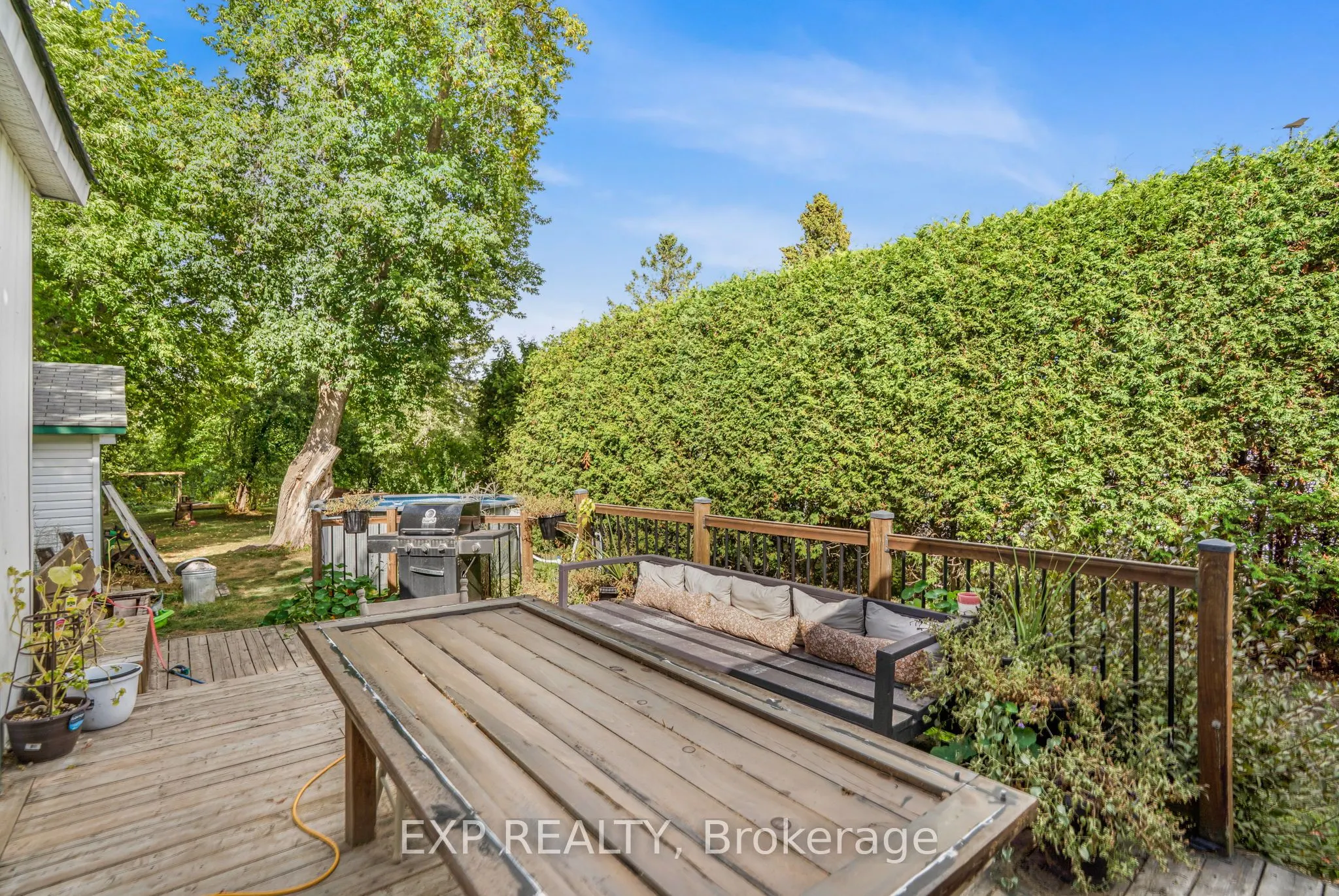 1209 Labrosse Street