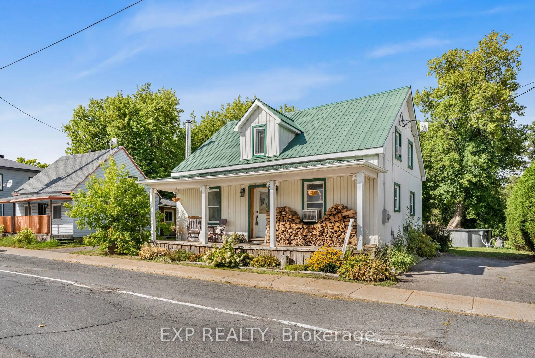 1209 Labrosse Street