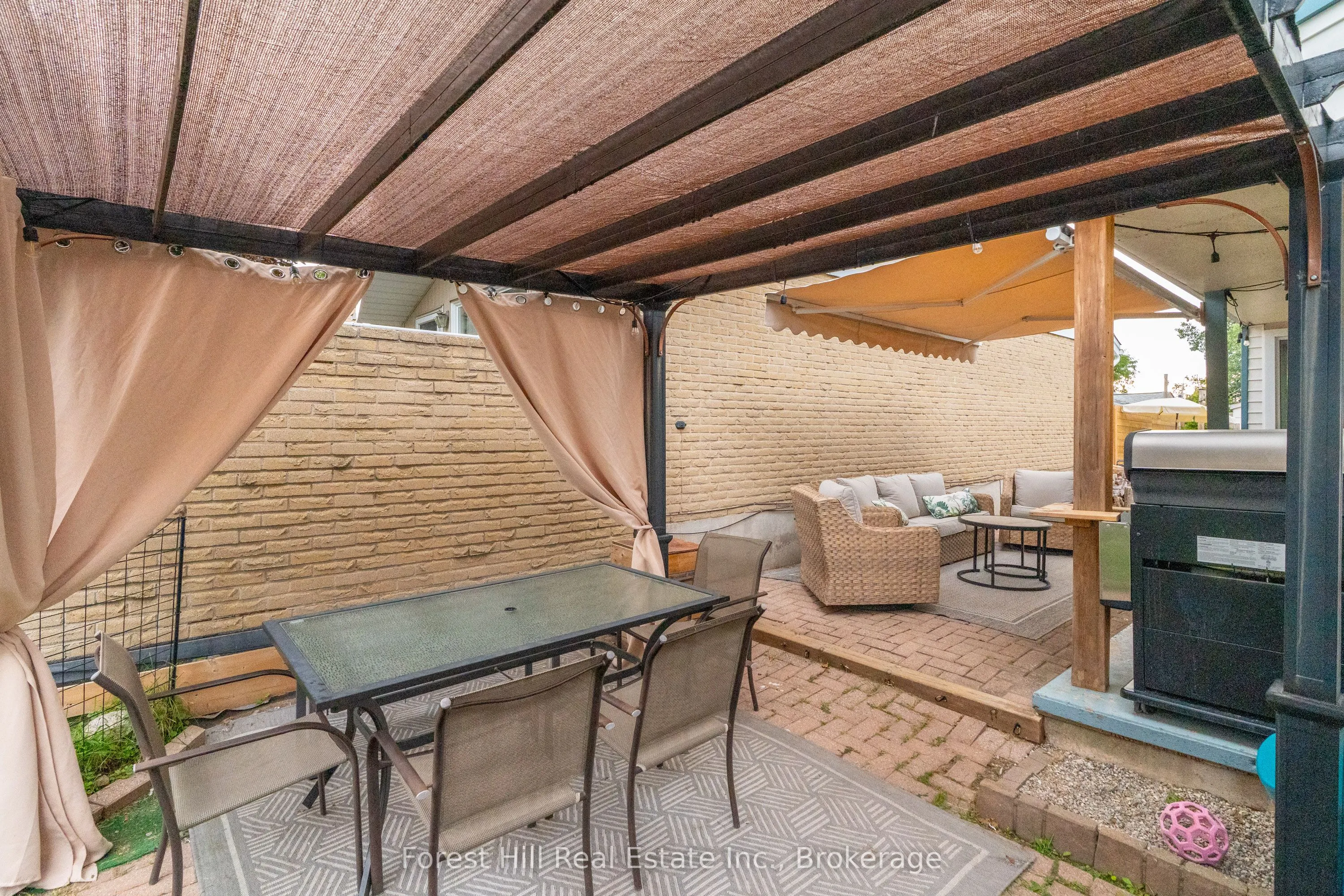 130 Pepperwood Crescent