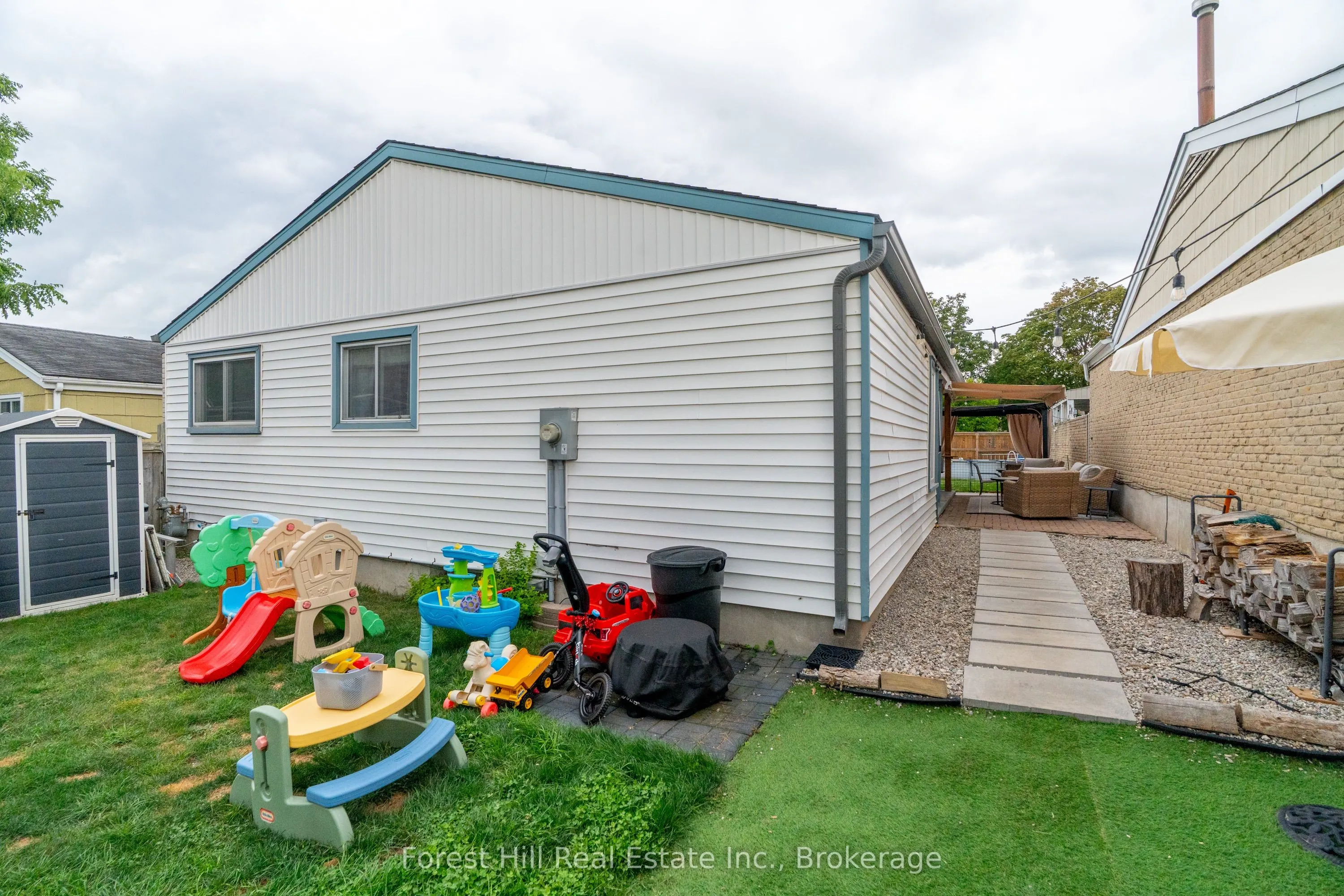 130 Pepperwood Crescent