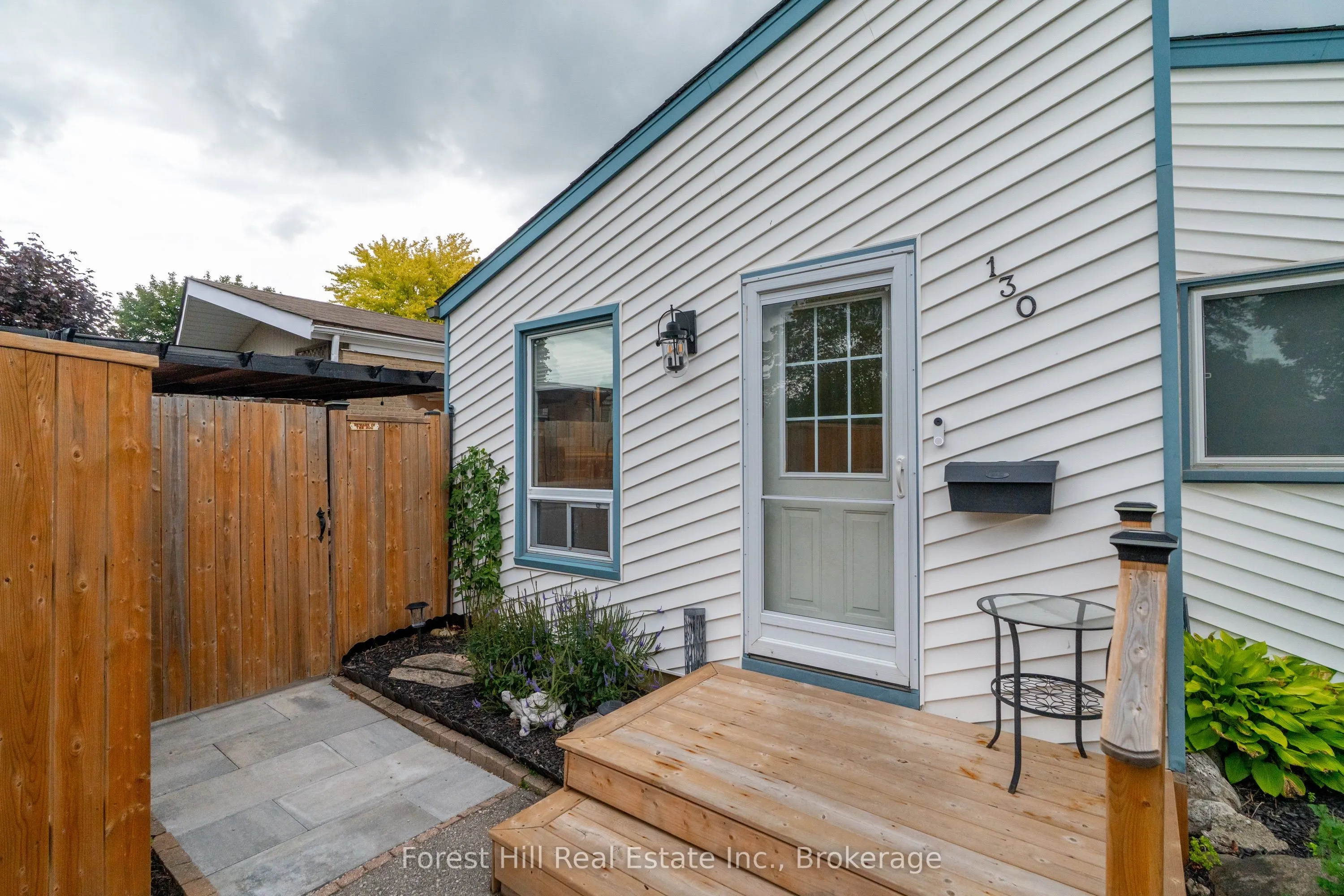 130 Pepperwood Crescent