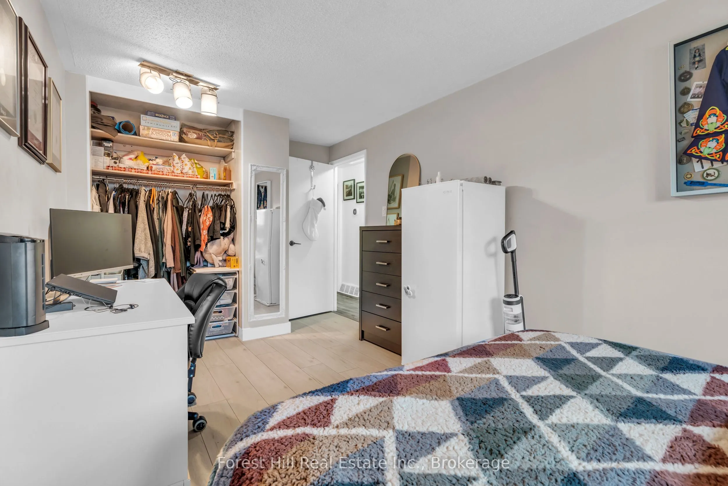 130 Pepperwood Crescent