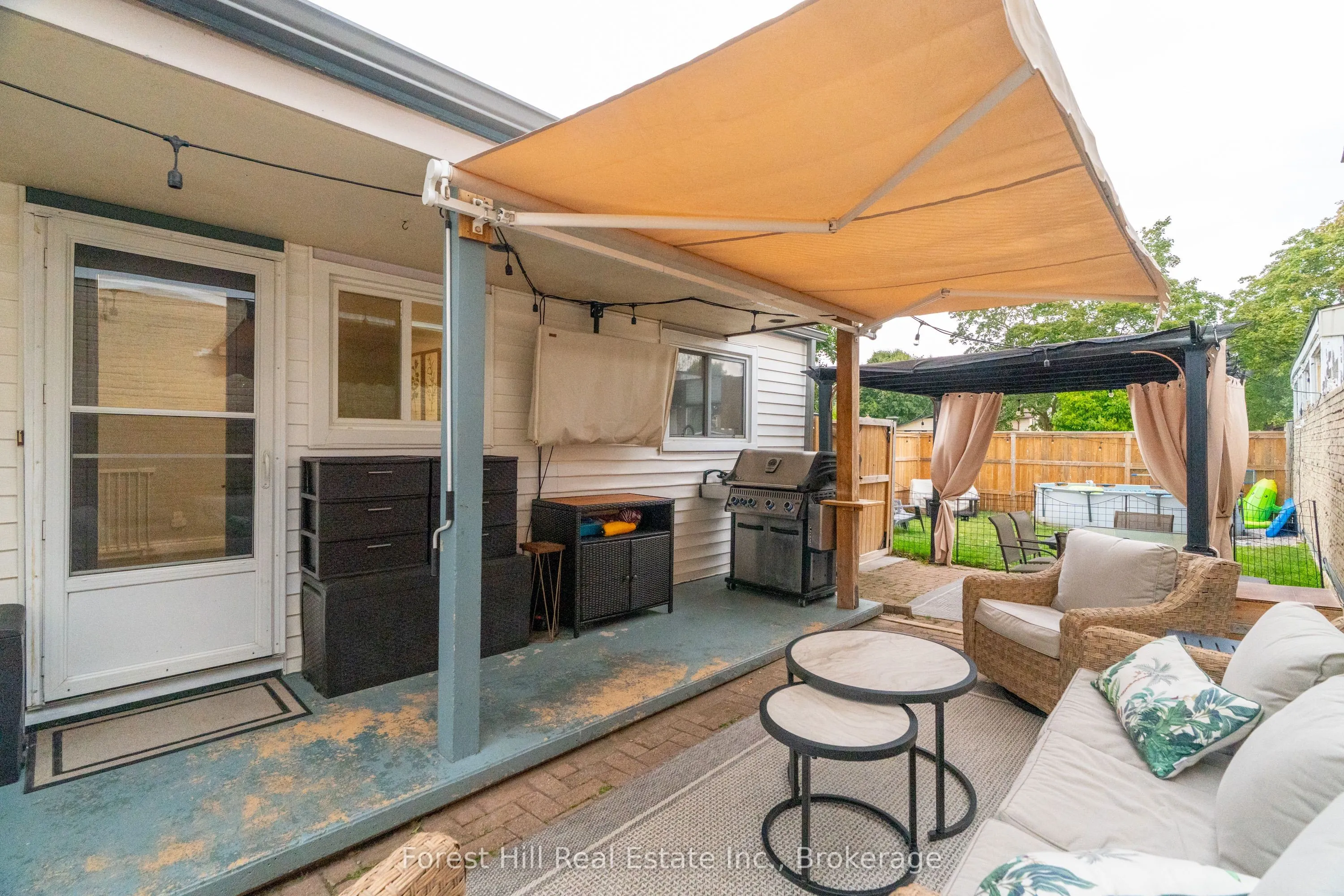 130 Pepperwood Crescent
