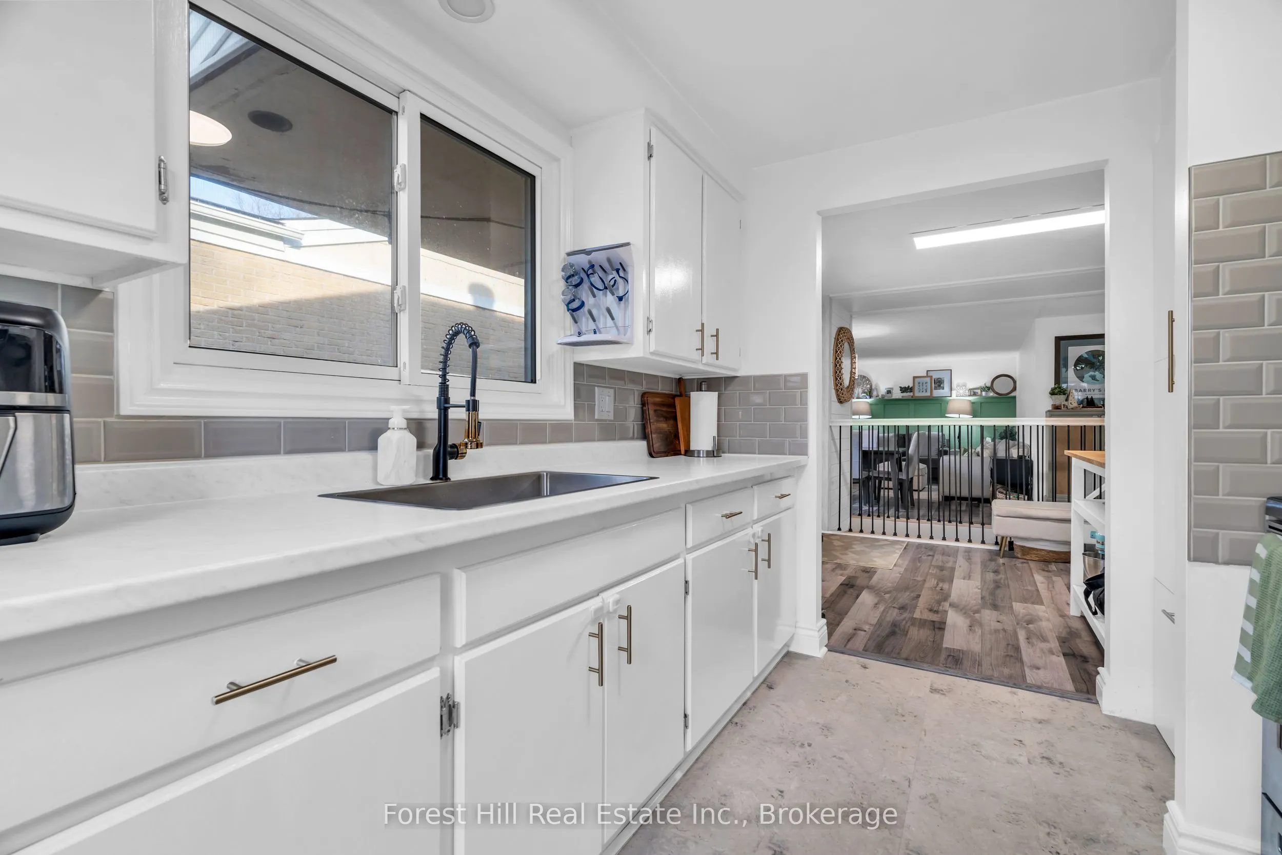 130 Pepperwood Crescent