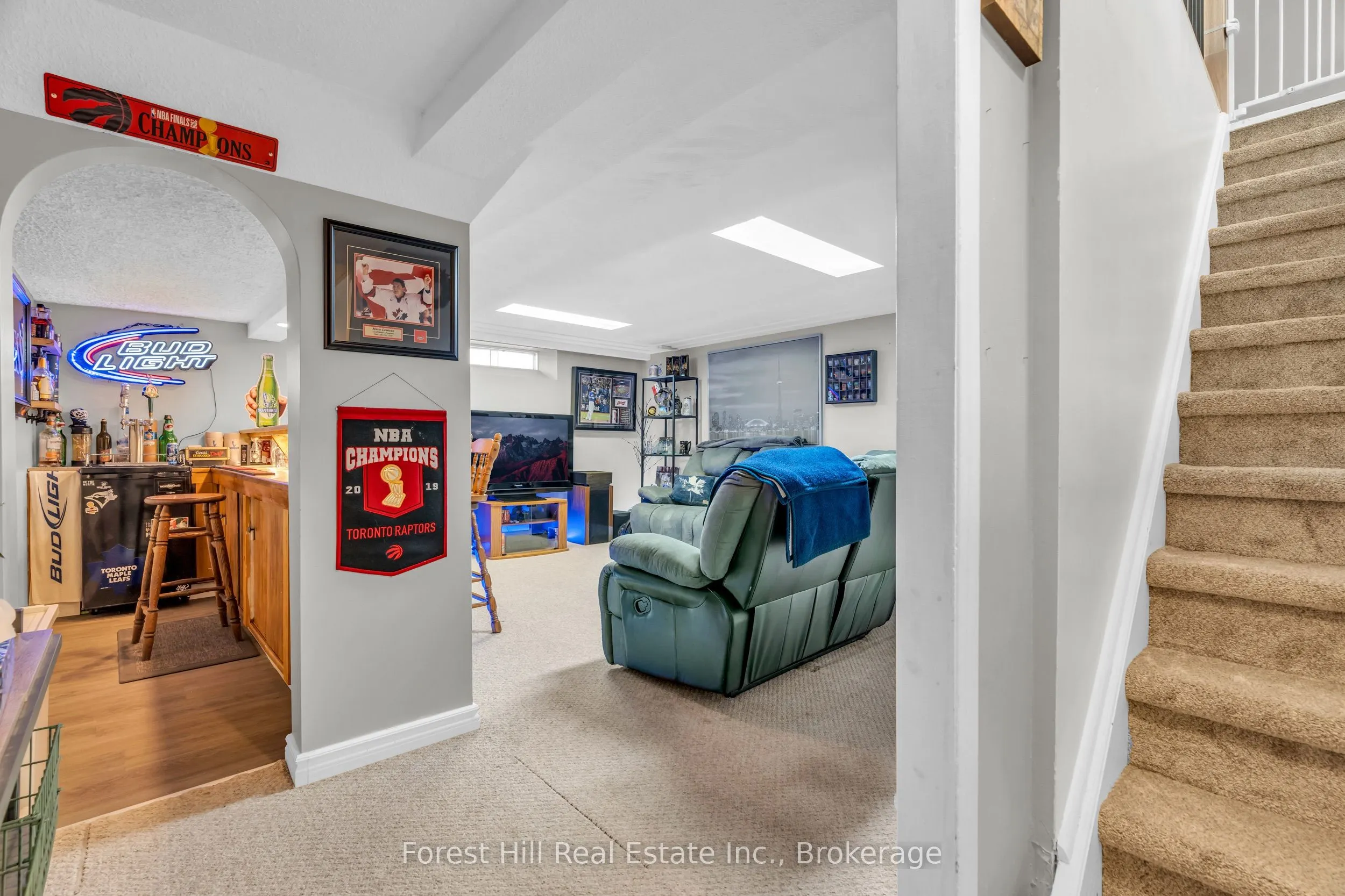 130 Pepperwood Crescent