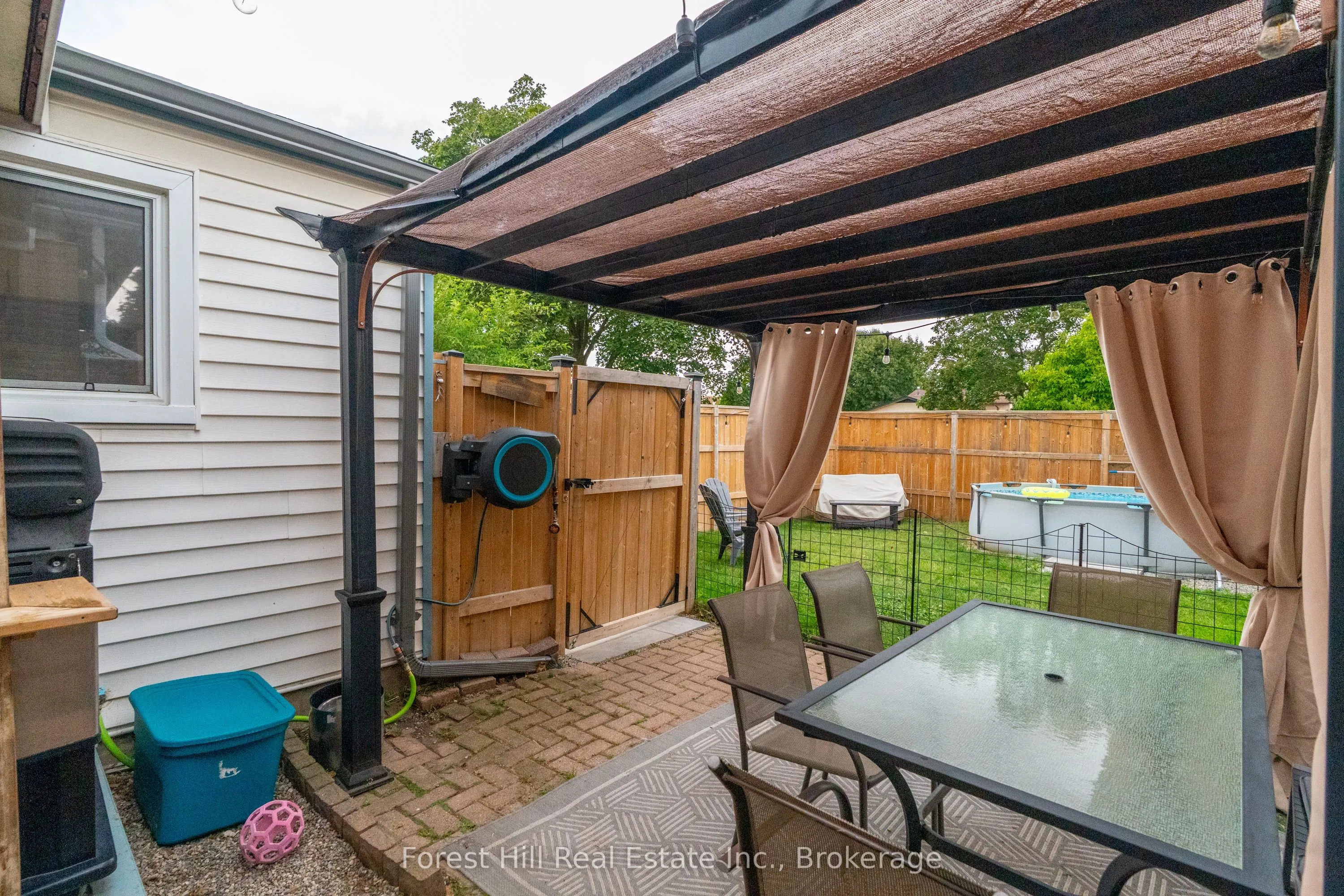 130 Pepperwood Crescent