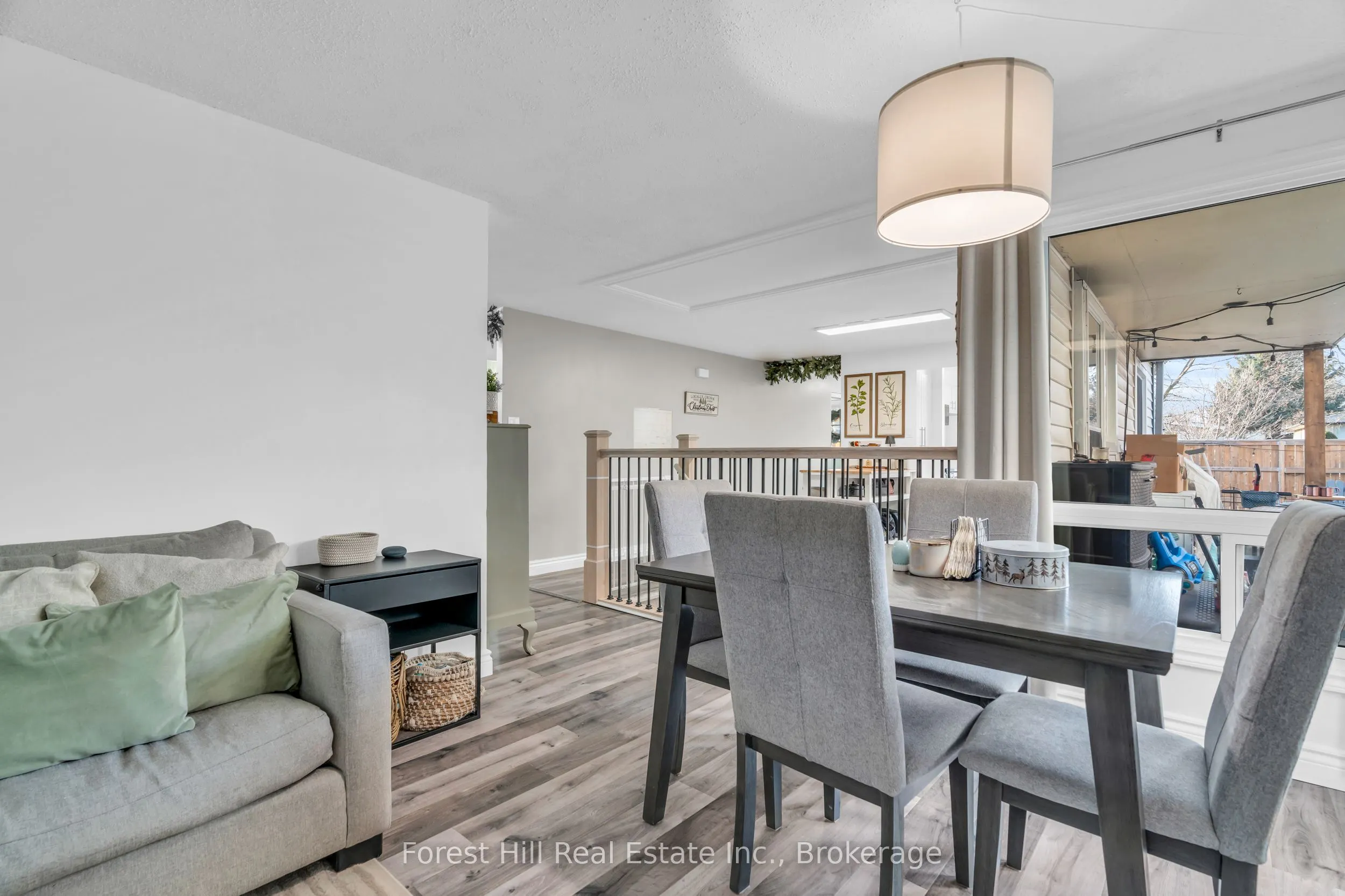 130 Pepperwood Crescent
