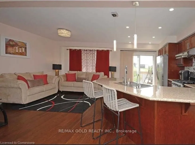 78 Glenvista Drive, #Upper