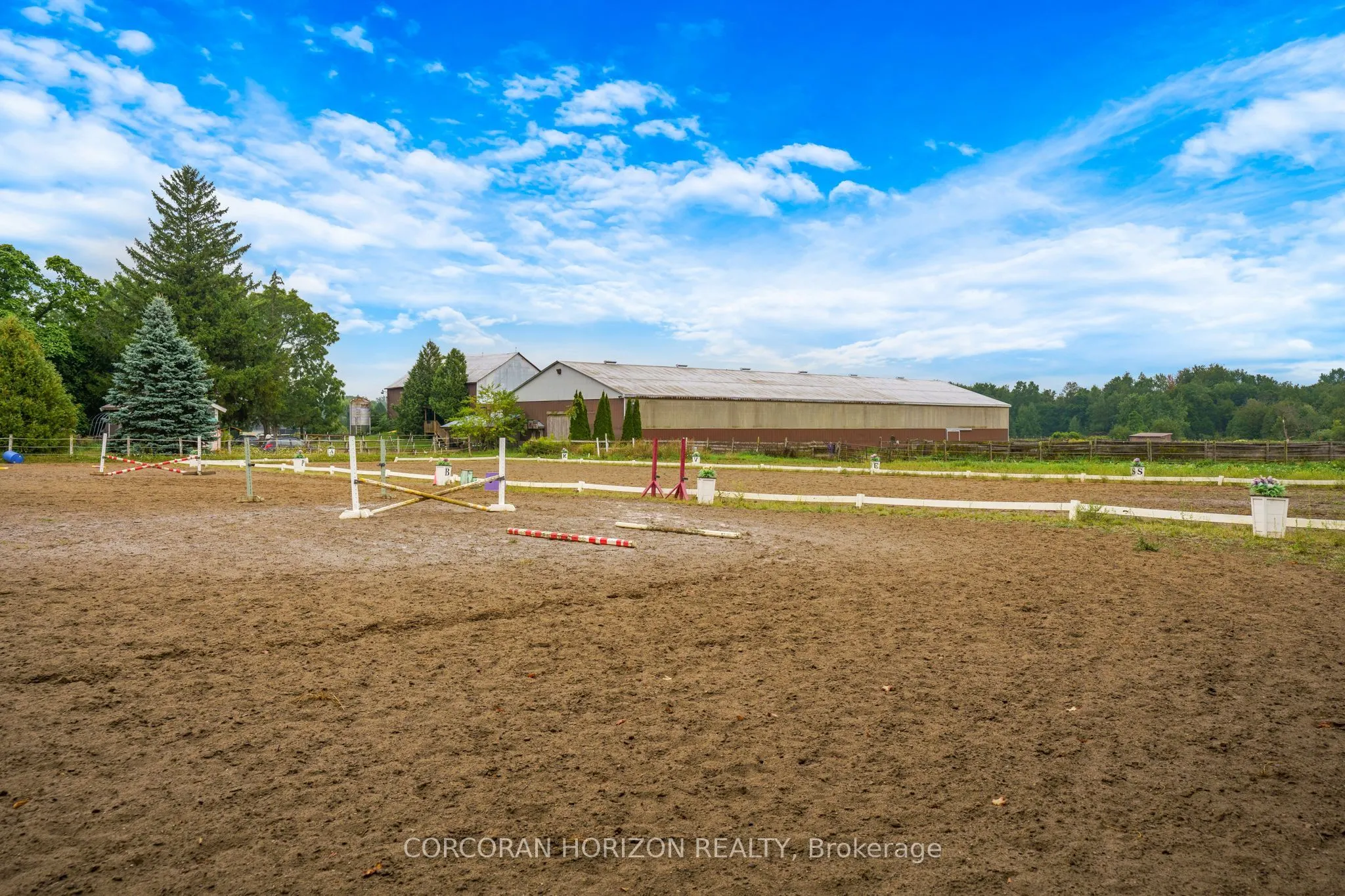 1374 5th Concession Road W