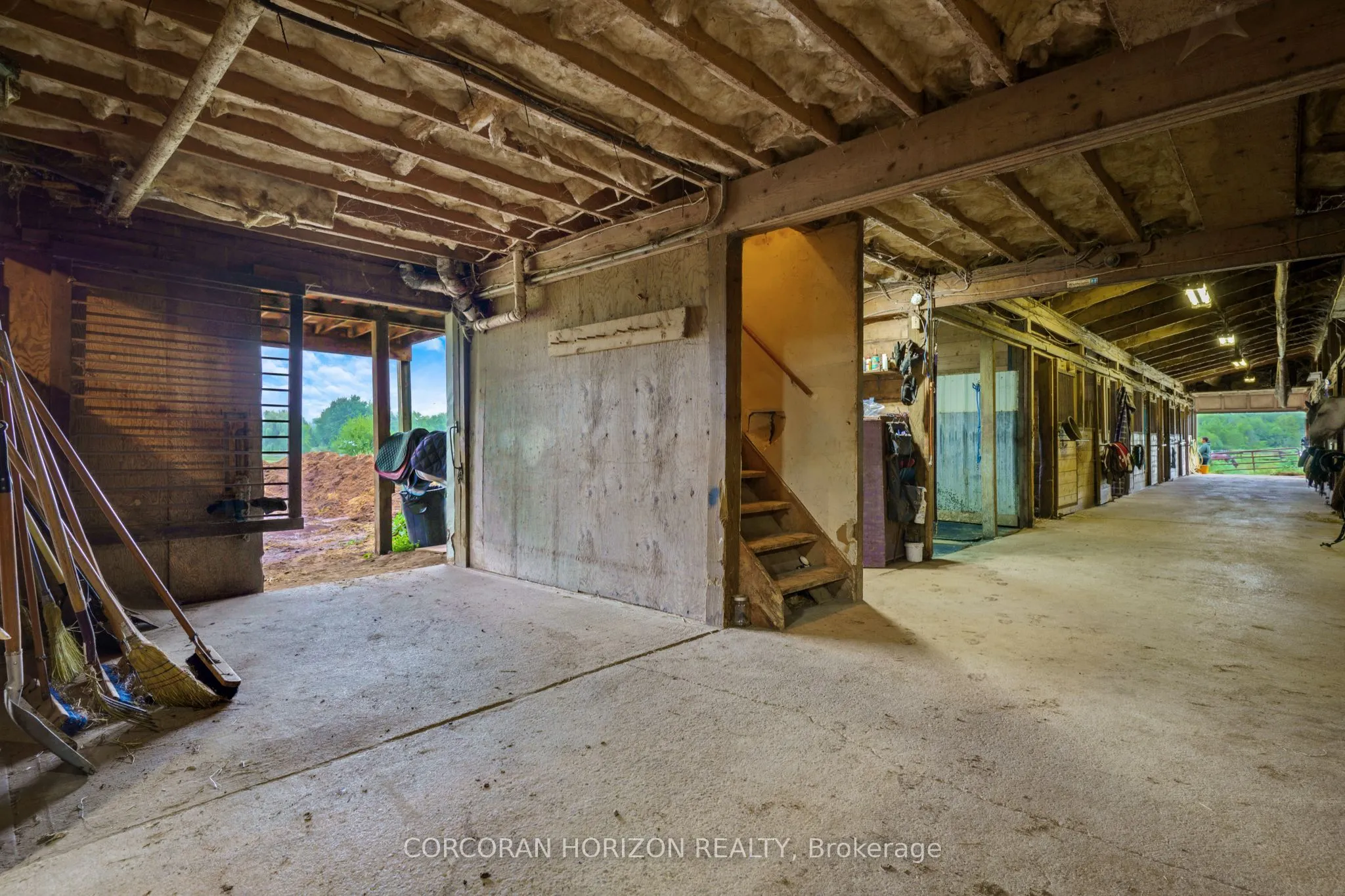 1374 5th Concession Road W