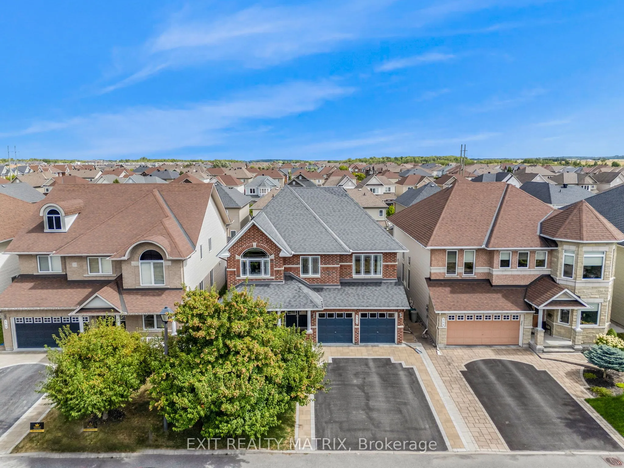 352 Oakcrest Way